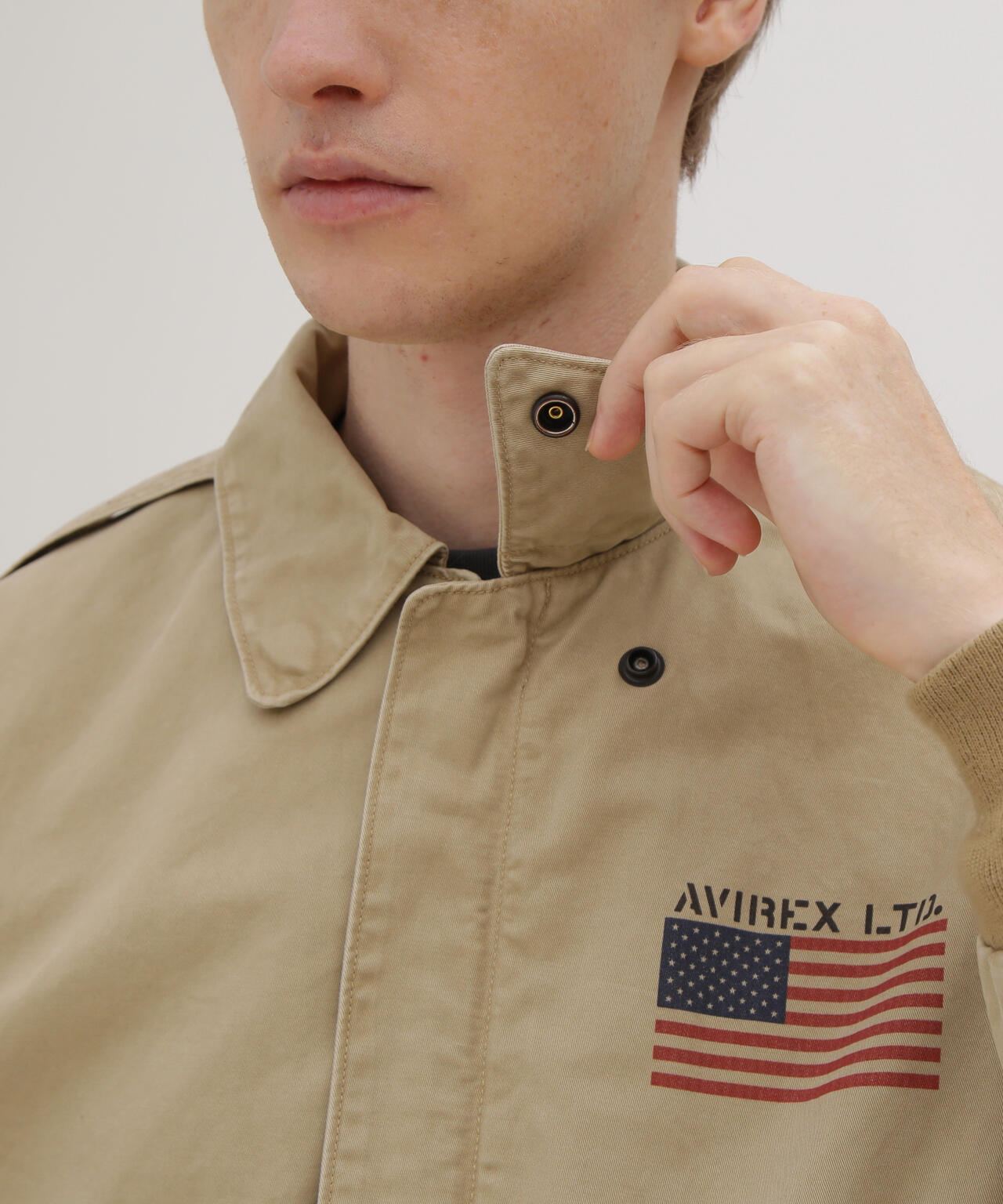 《AVIREX × PEANUTS》COTTON A-2 ”FLYING ACE”