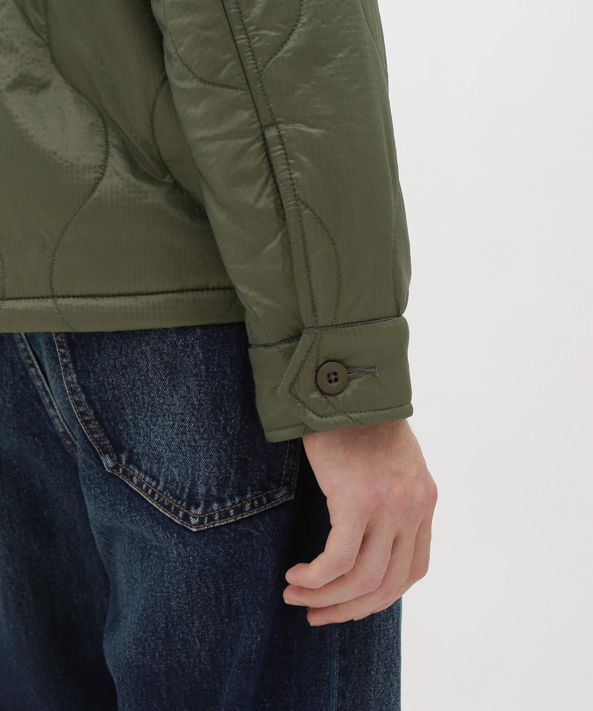 《AVIREX × PEANUTS》QUILTING JACKET ”FLYING ACE”