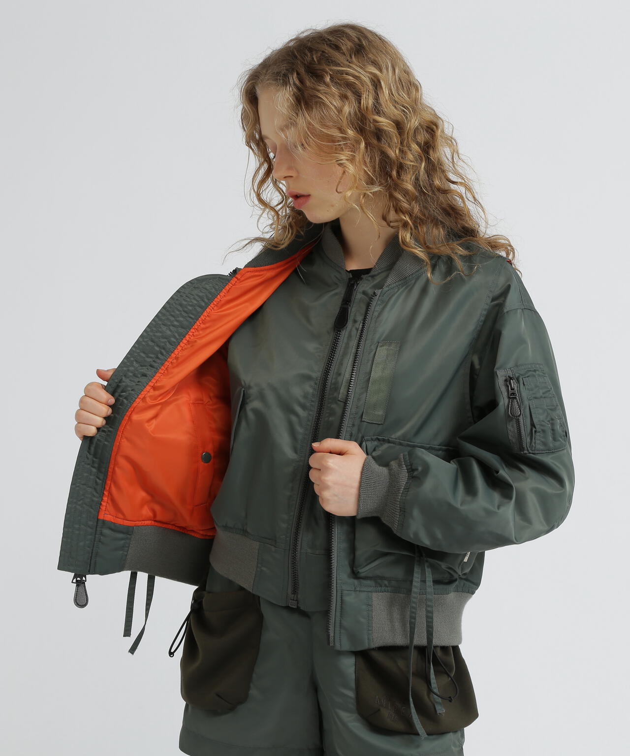 SLEEVELESS MA-1 VEST/スリーブレスMA-1ベスト