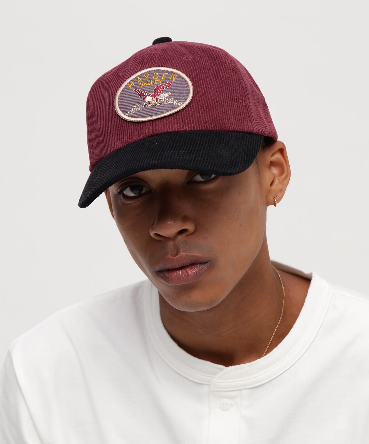 AUTHENTIC EAGLEMOTIF WAPPEN CORDUROYLAW CAP