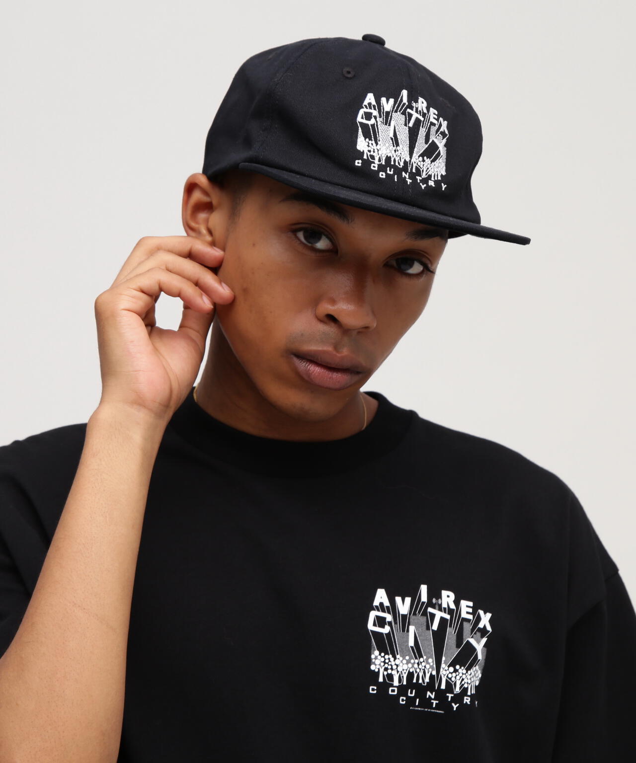 《AVIREX × CITY COUNTRY CITY》EMB 6PANEL CAP