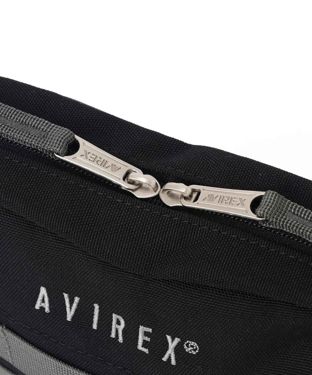 《直営店限定》HEART SHOULDER BAG/ハートショルダーバッグ