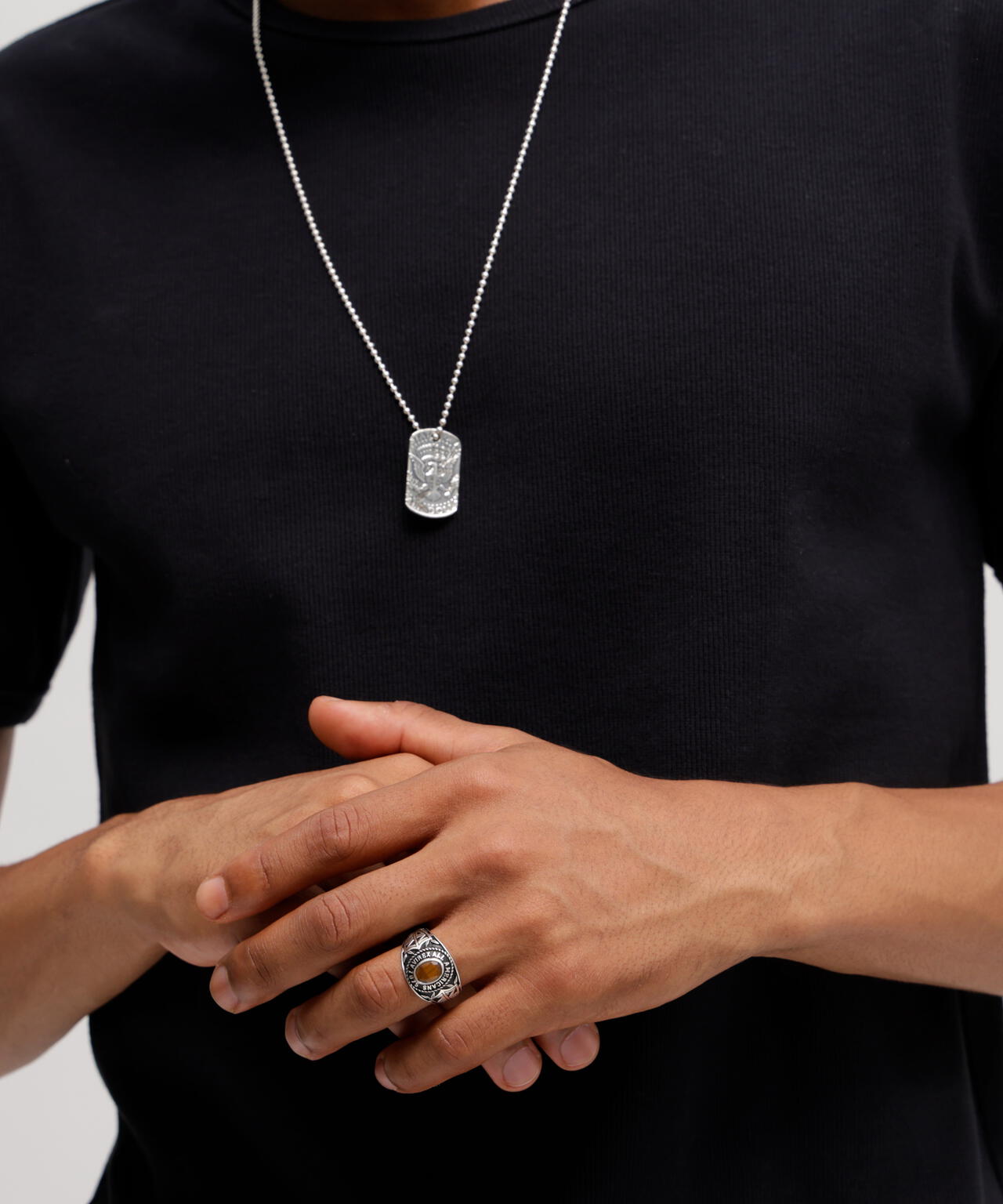 《AVIREX × J.H.M CO.,LTD.》50th HALF DOLLAR DOGTAG