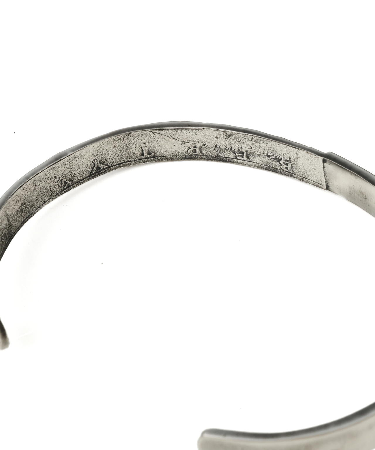《AVIREX × J.H.M CO.,LTD.》50th HALF DOLLAR BANGLE