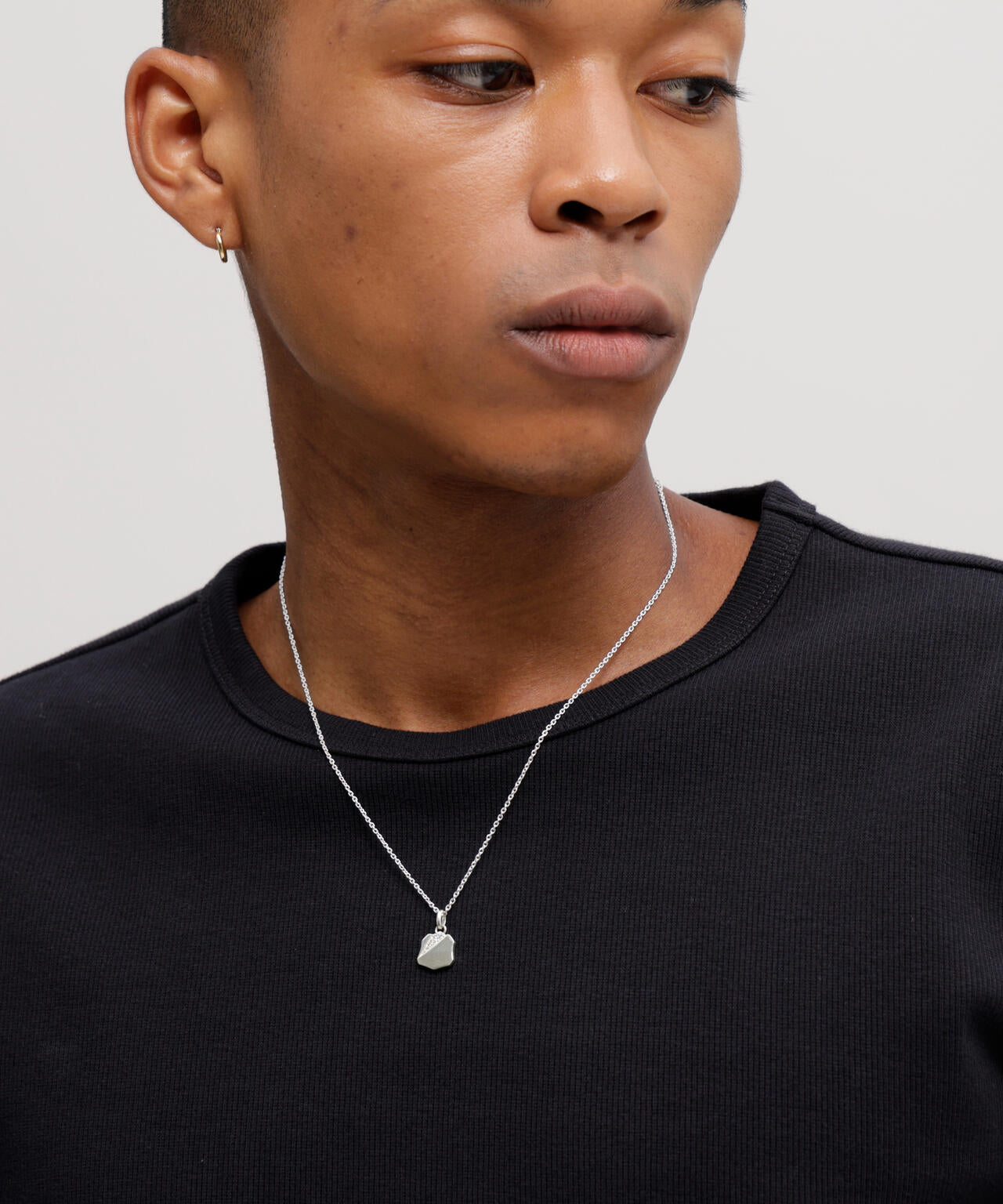 《AVIREX × J.H.M CO.,LTD.》50th SIGNET NECKLACE