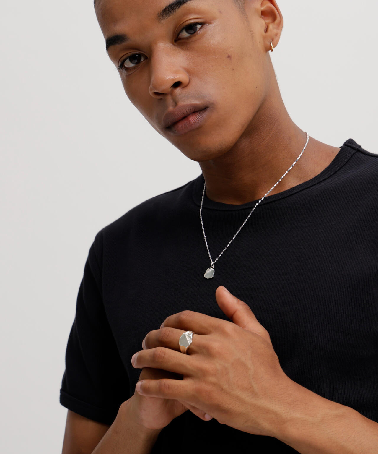 《AVIREX × J.H.M CO.,LTD.》50th SIGNET NECKLACE