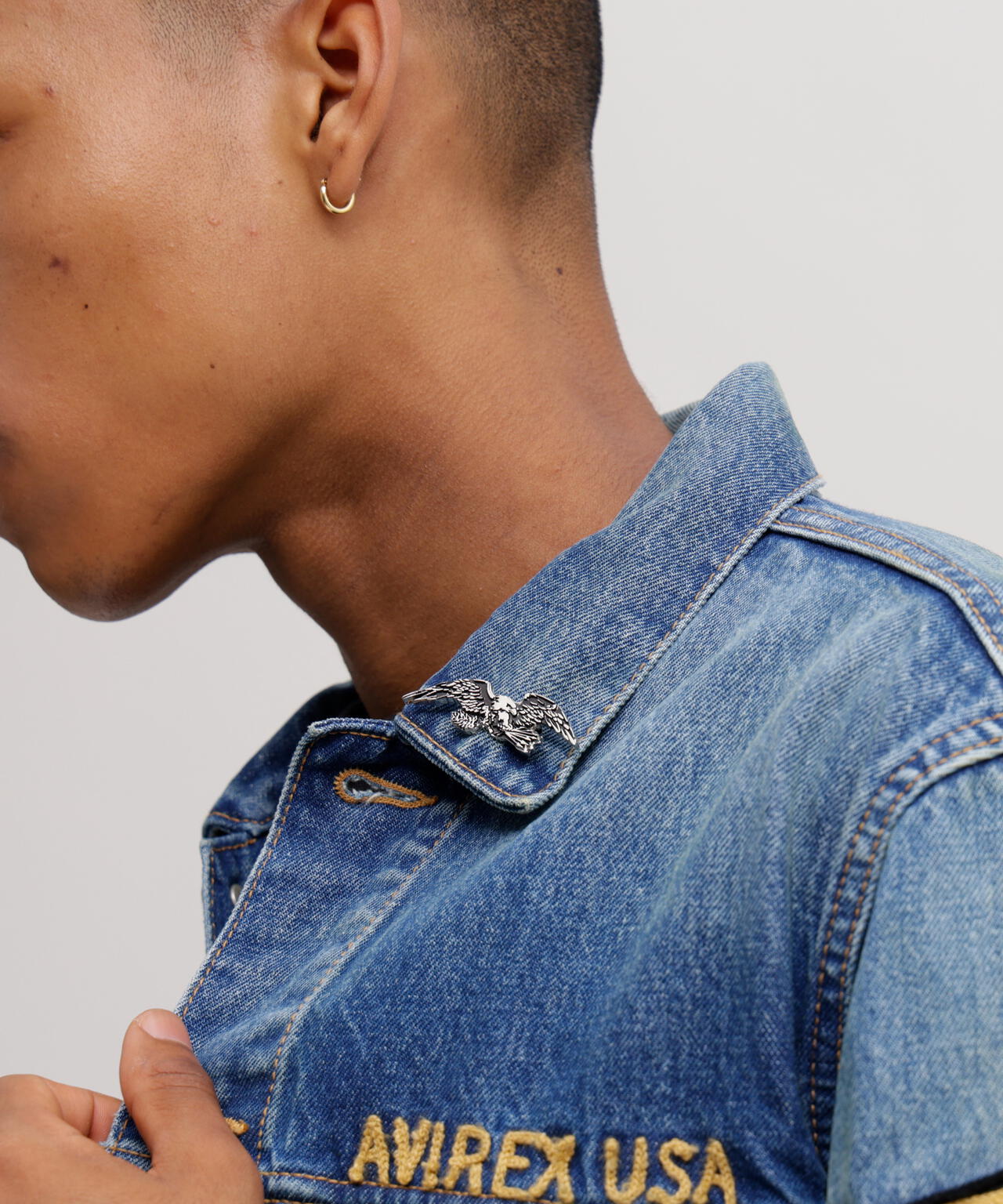 《AVIREX × J.H.M CO.,LTD.》50th EAGLE BROOCH