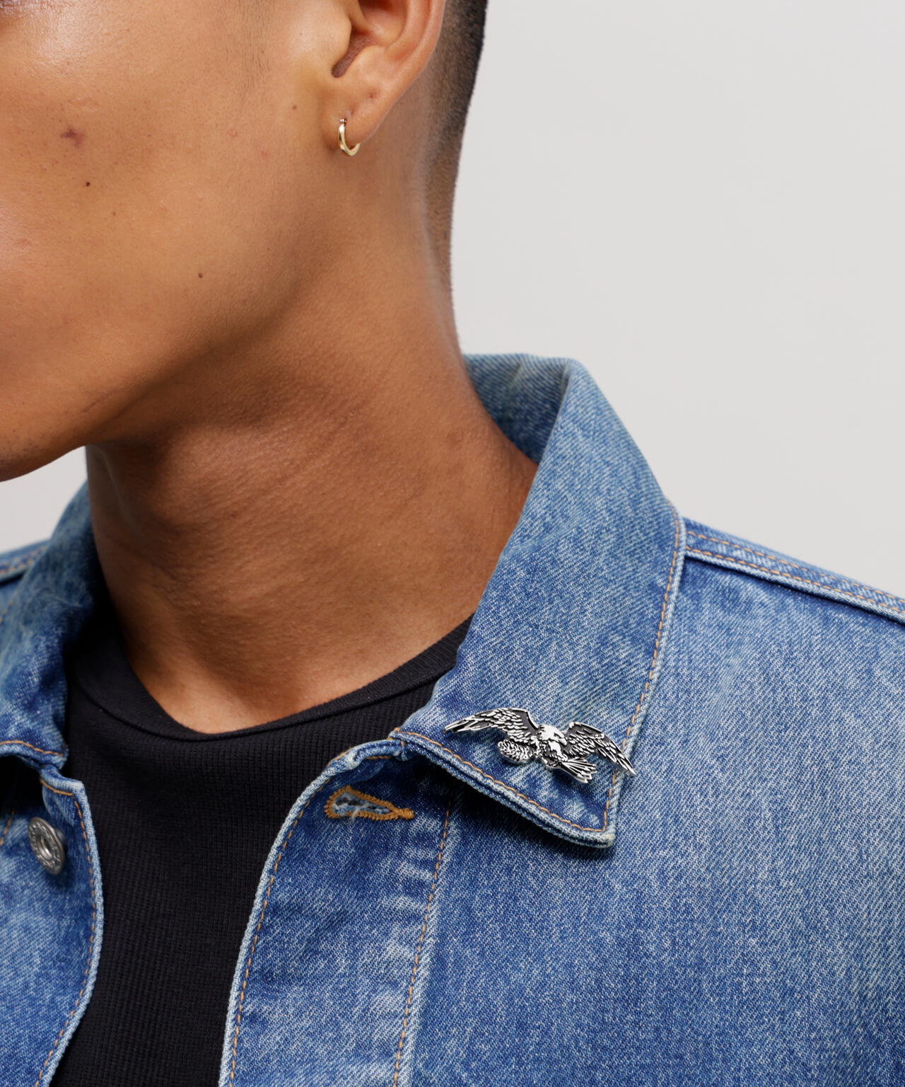 《AVIREX × J.H.M CO.,LTD.》50th EAGLE BROOCH