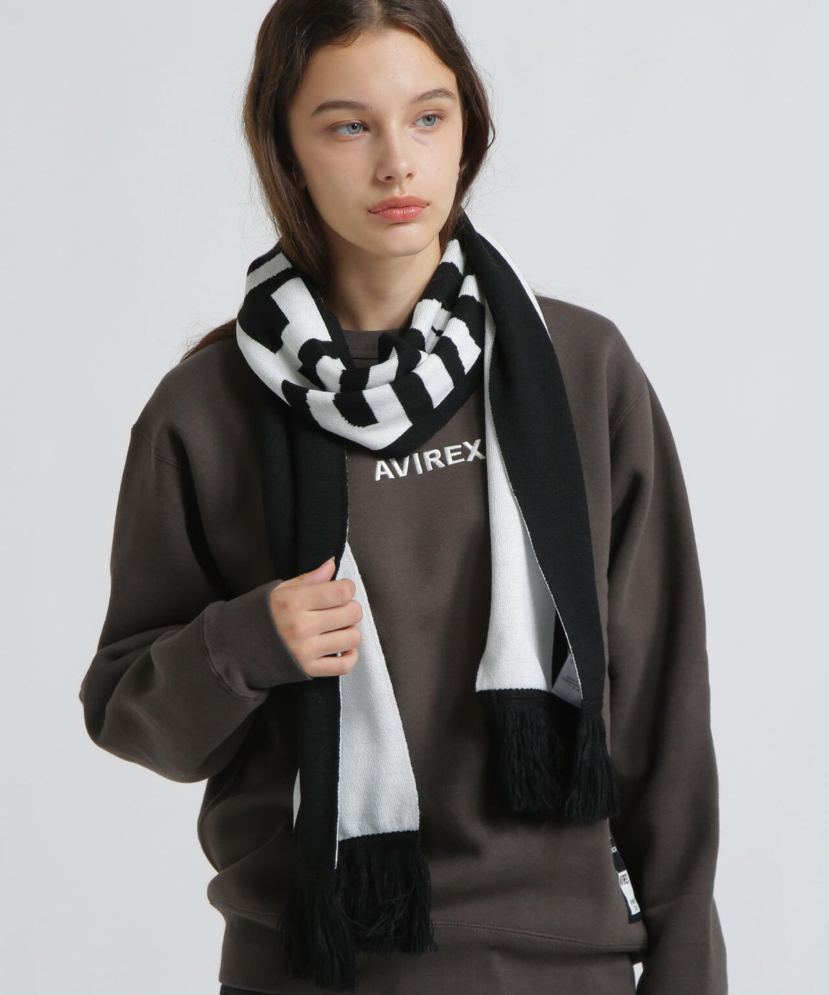 《直営店限定》AVIREX LOGO SOCCER SCARF/ロゴマフラー