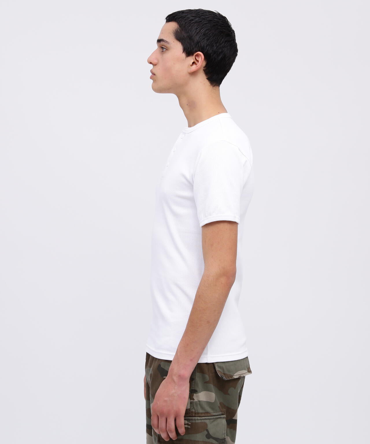 《DAILY/デイリー》RIB S/S HENLEY NECK T-SHIRT