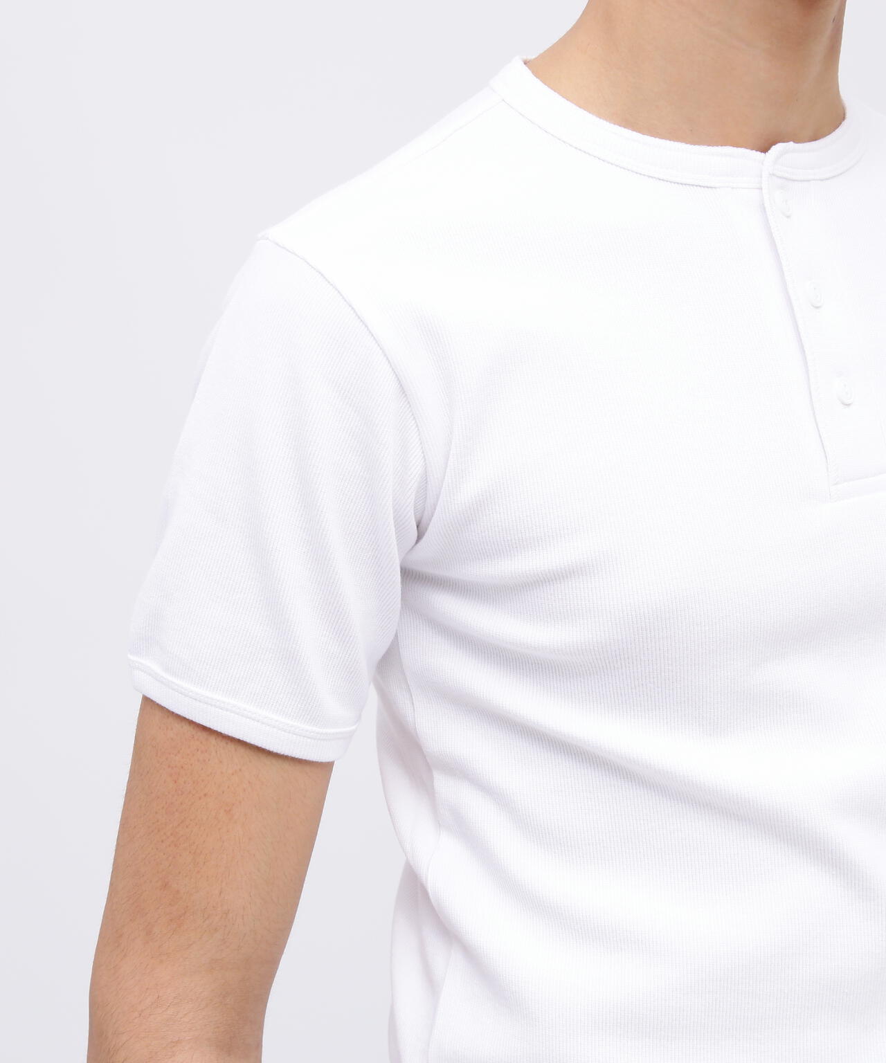 《DAILY/デイリー》RIB S/S HENLEY NECK T-SHIRT
