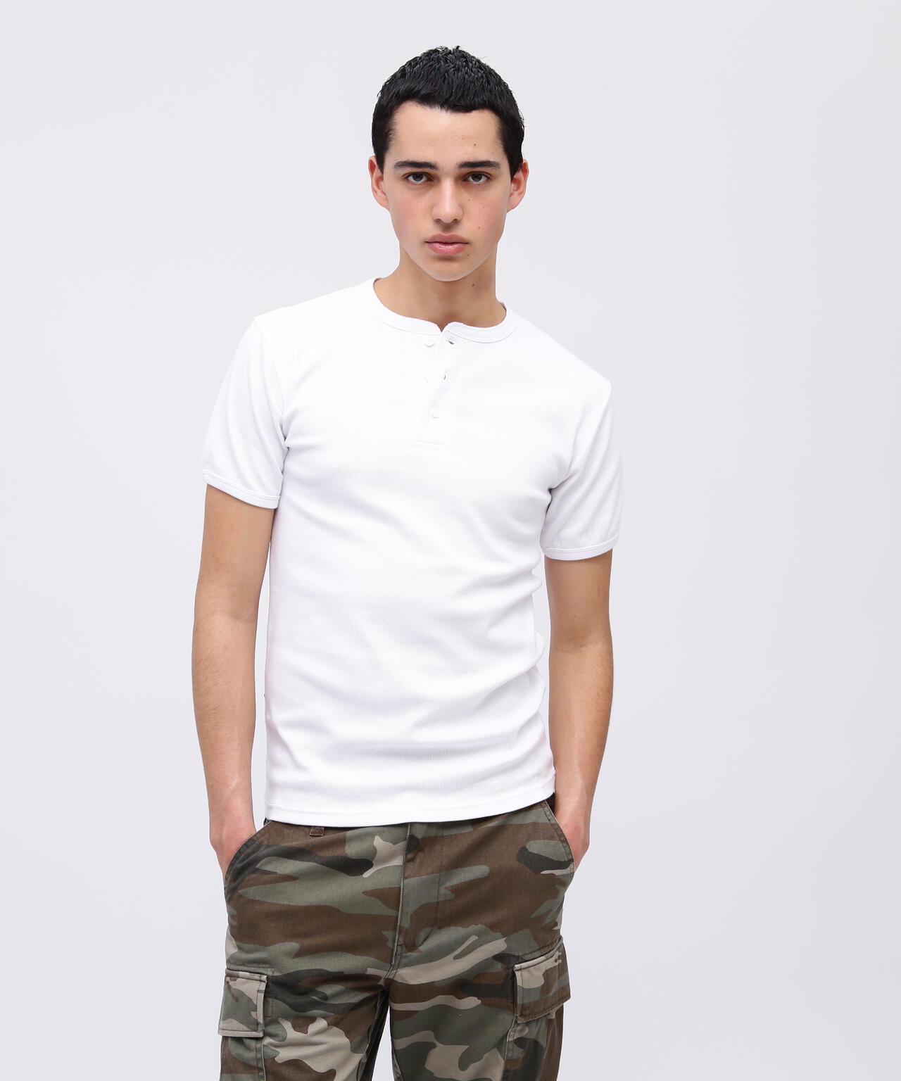 《DAILY/デイリー》RIB S/S HENLEY NECK T-SHIRT