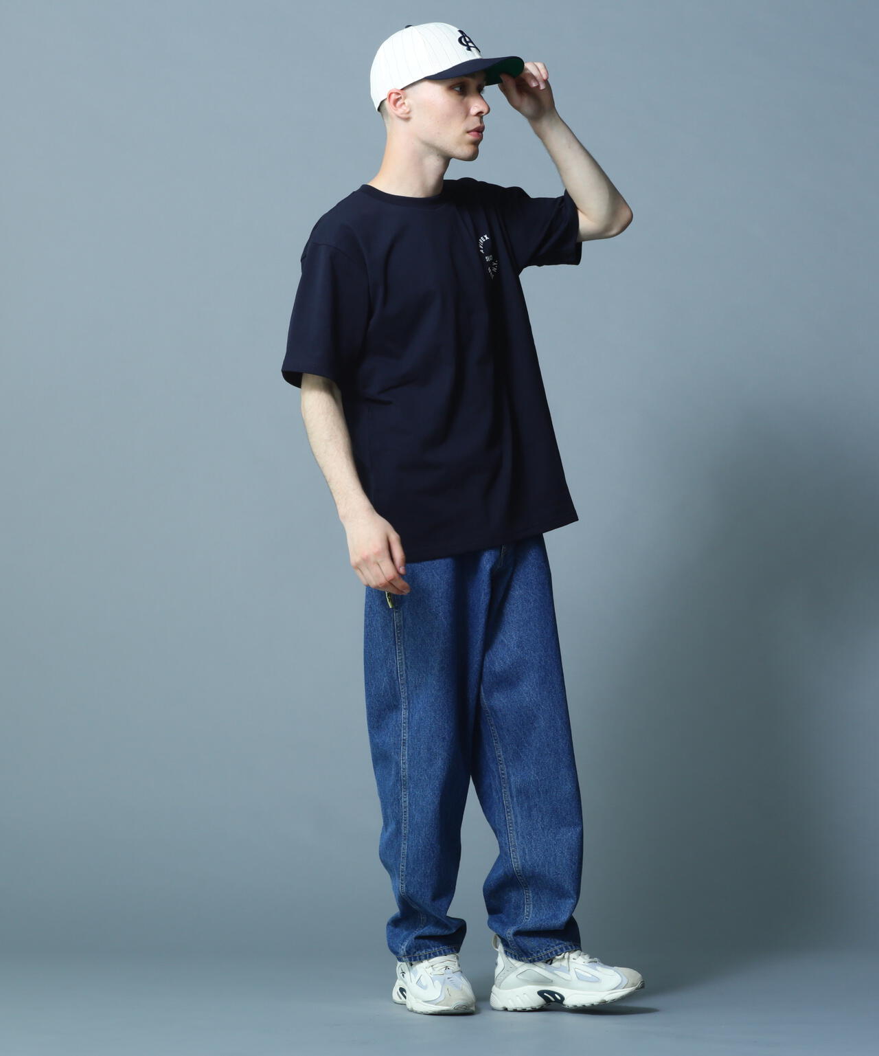 H178cm C82cm W 69cm H 86cm 着用サイズ:L