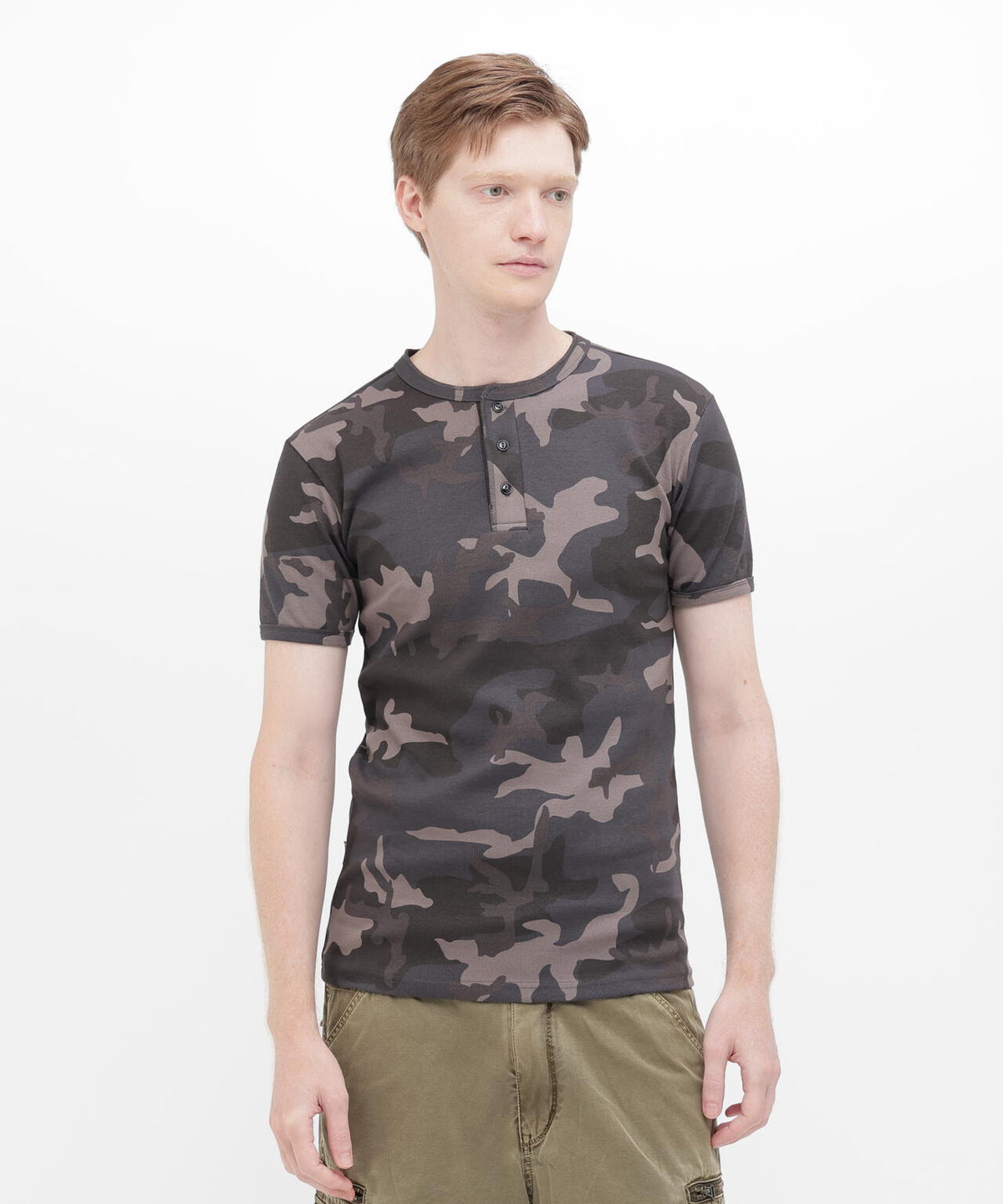 《DAILY/デイリー》RIB S/S HENLEY NECK T-SHIRT ”CAMOUFLAGE”