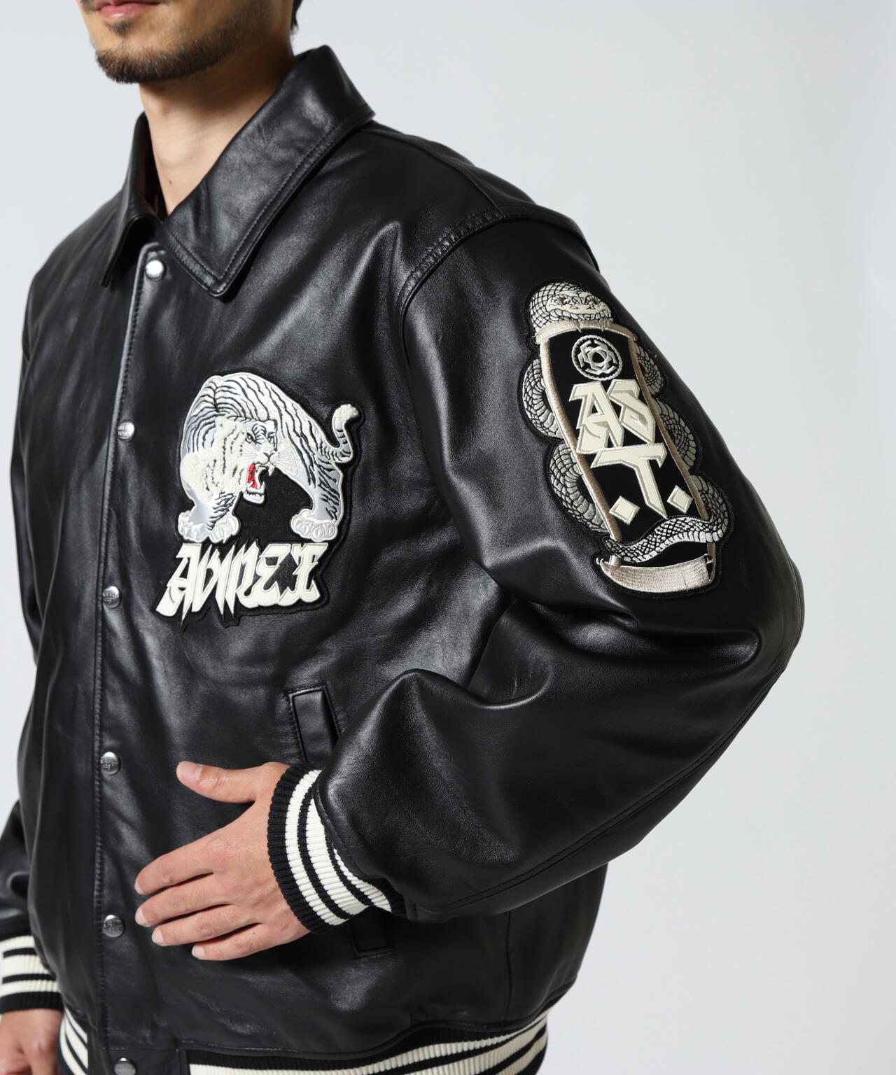 VARSITY JACKET TIGER
