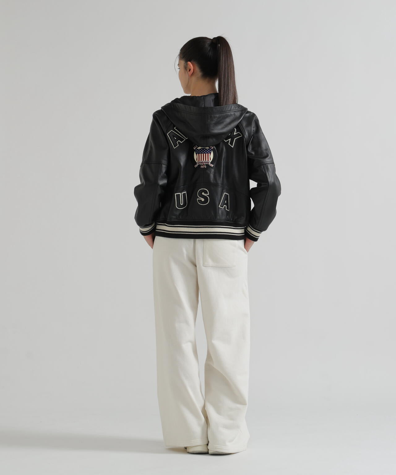 《WOMAN》SIGNATURE HOODED LEATHER