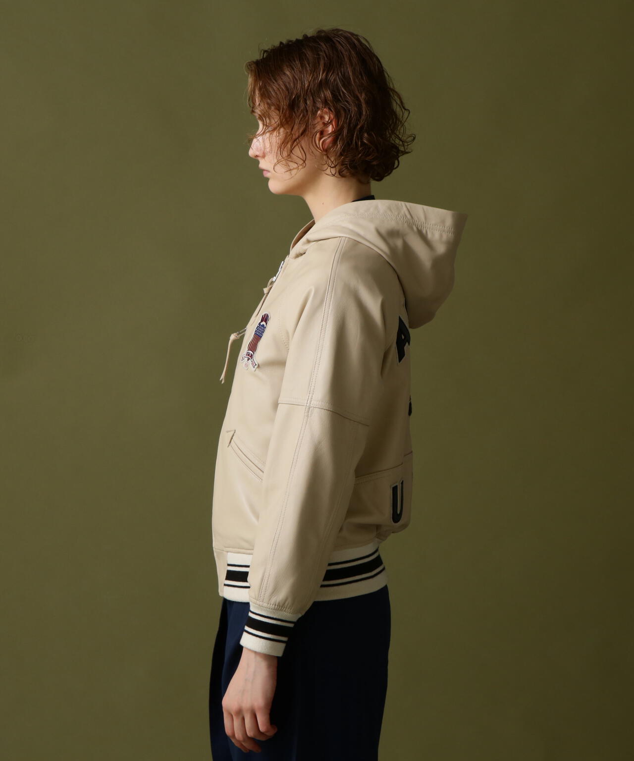 《WOMAN》SIGNATURE HOODED LEATHER