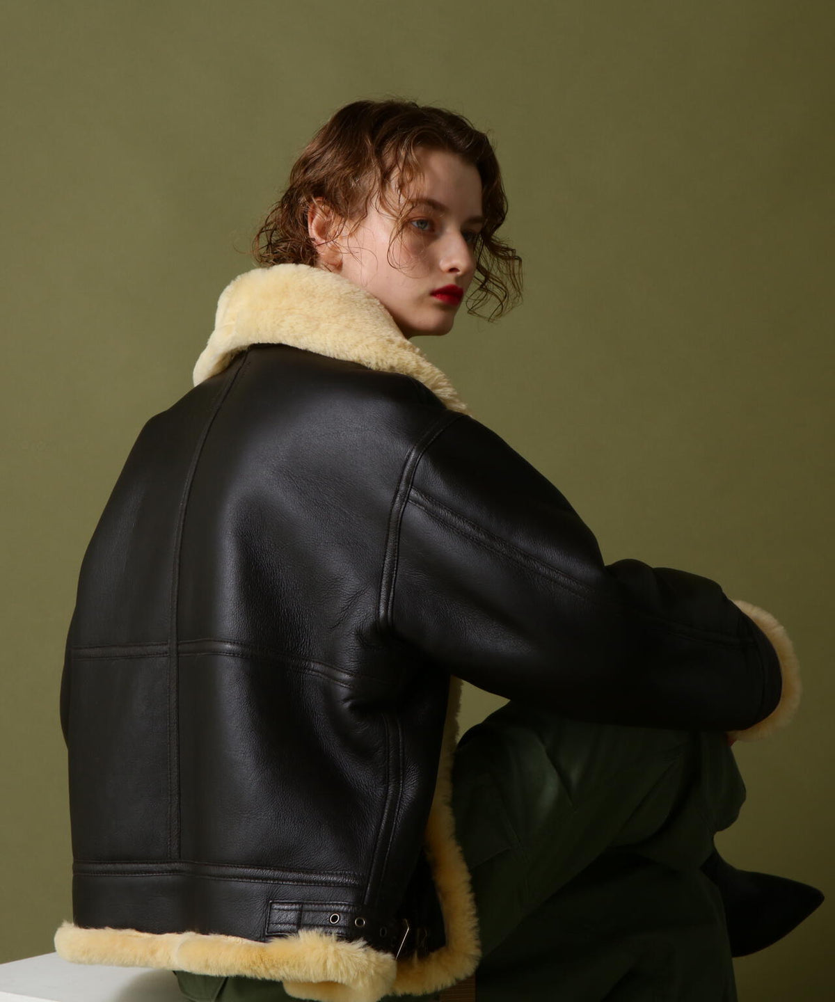 《WOMAN》B-3 PLAIN
