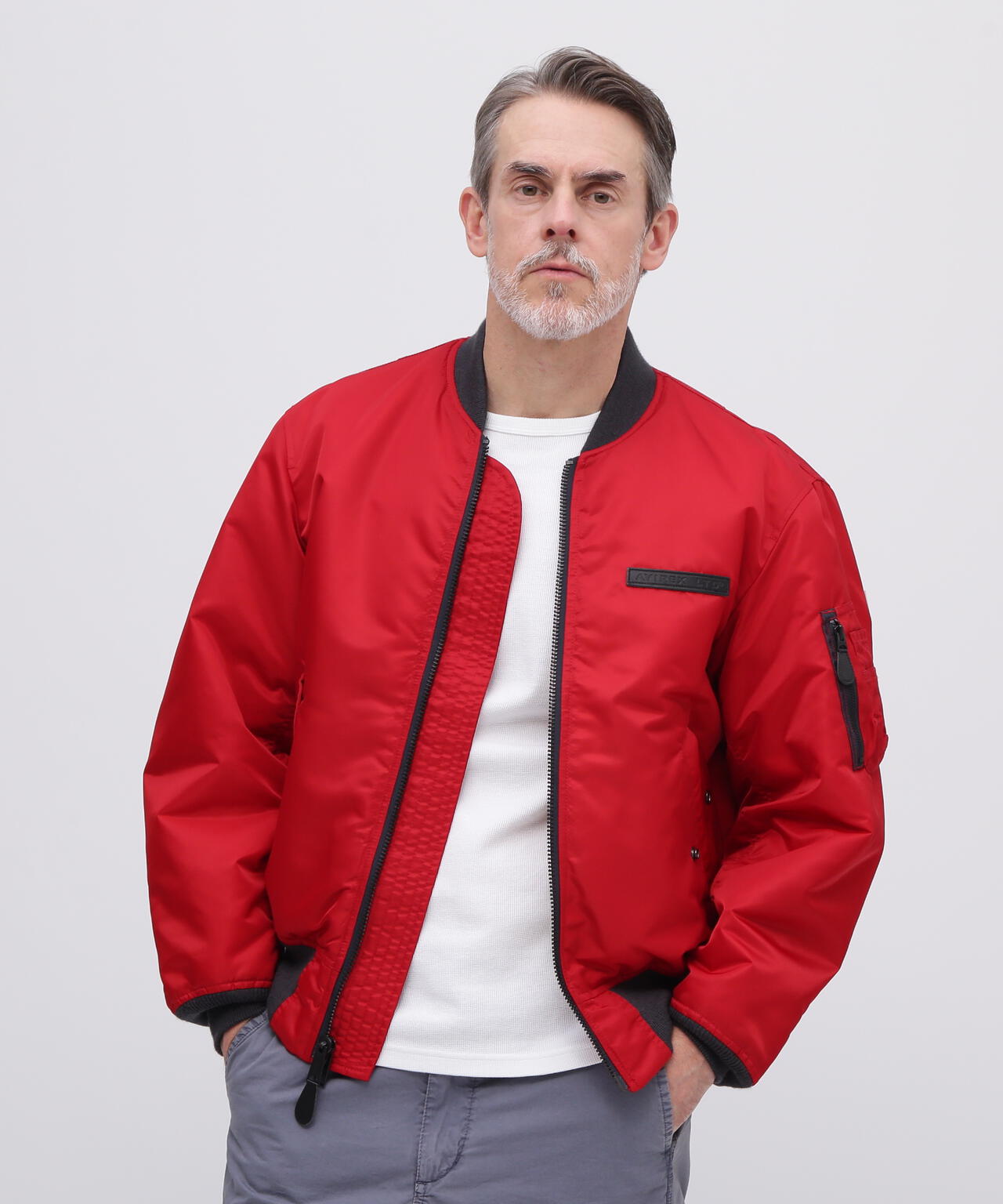 《50th Anniversary》MA-1 SIGNATURE BIG LOGO / MA-1 シグネチャー ビッグロゴ / AVIREX