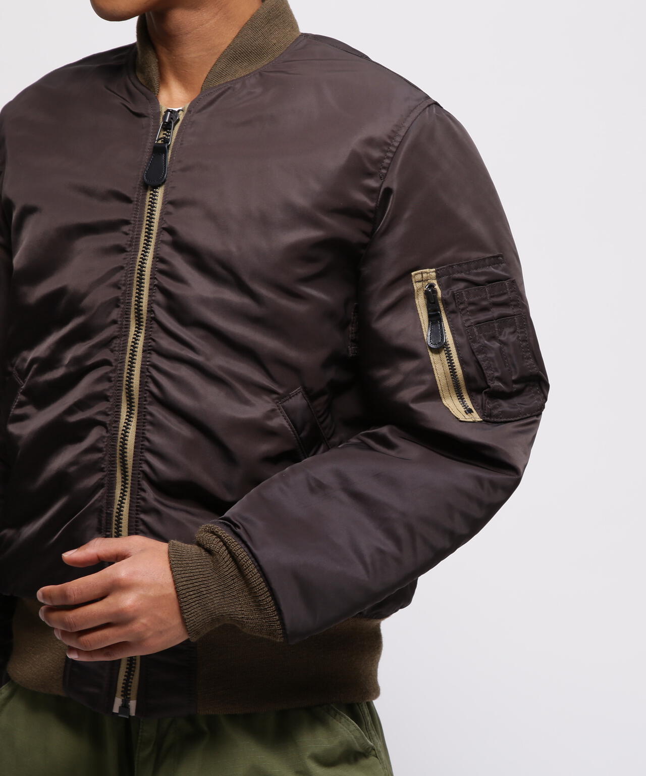 《VINTAGE LINE》MA-1 MODIFIED COLOR