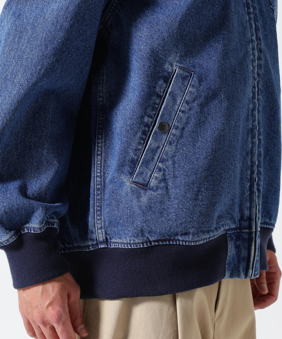 《直営店限定》DENIM SIGNATURE LOGO PARKA / デニム シグネチャーロゴ パーカー