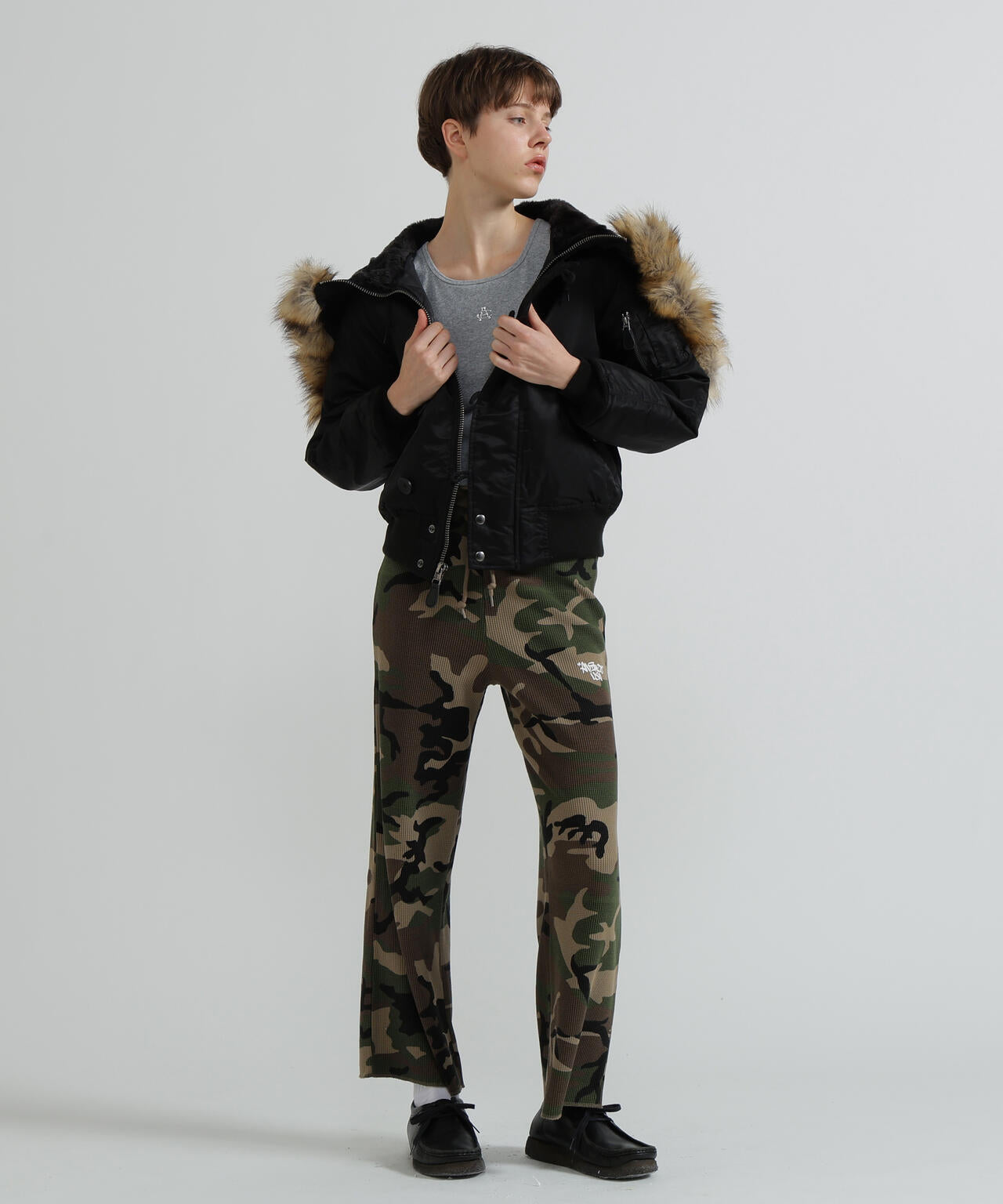 《WOMAN》N-2B COMMERCIAL