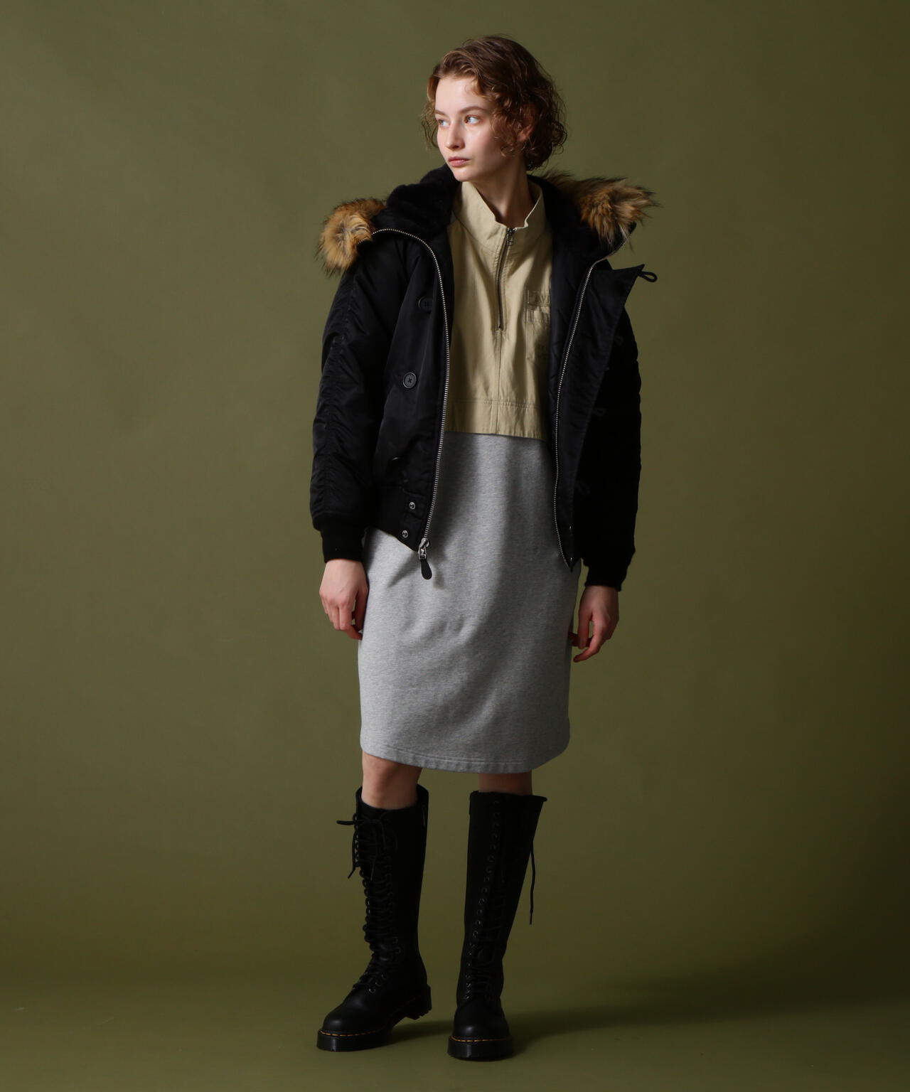 《WOMAN》N-2B COMMERCIAL