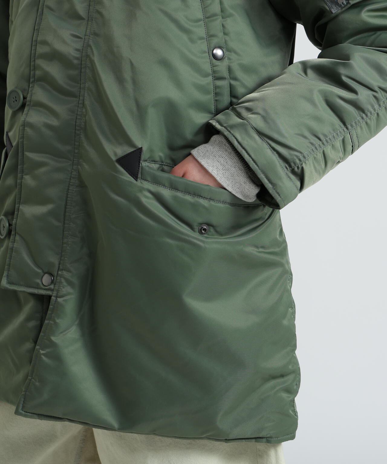 《WOMAN》N-3B COMMERCIAL