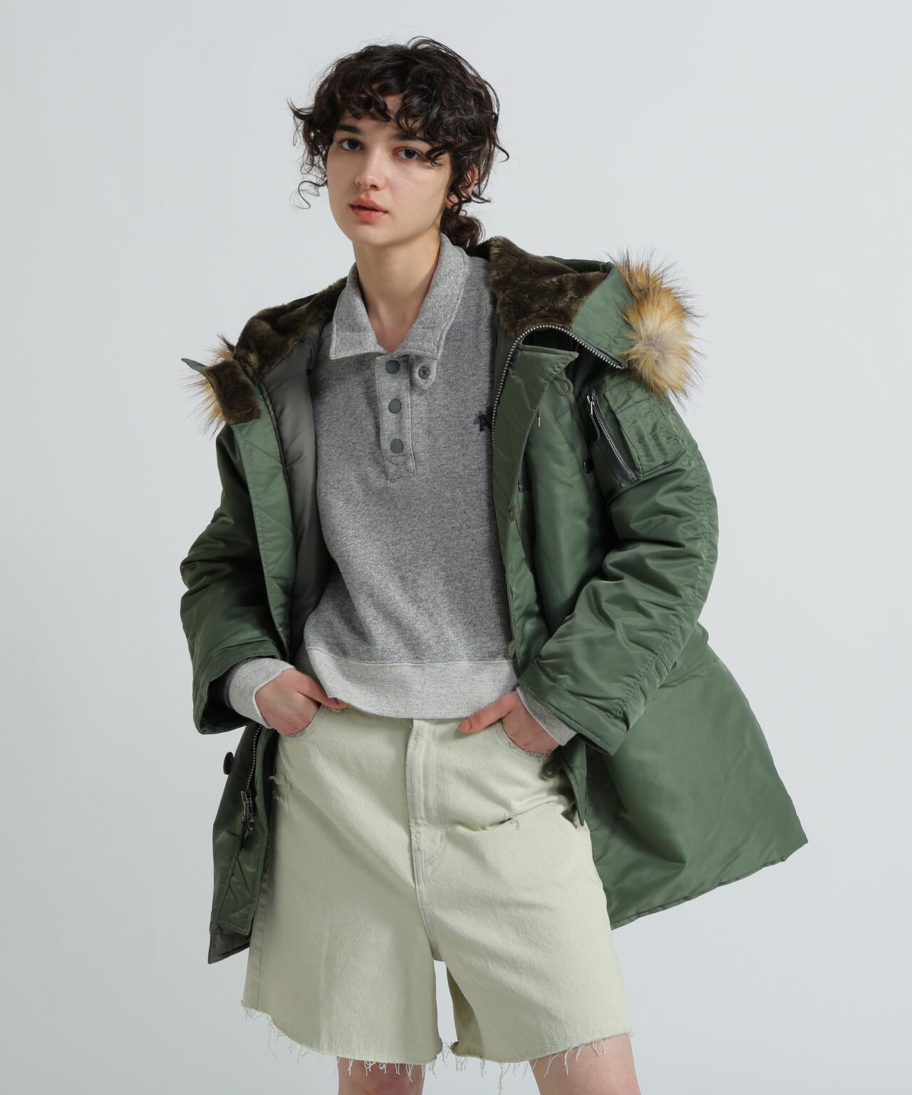 《WOMAN》N-3B COMMERCIAL