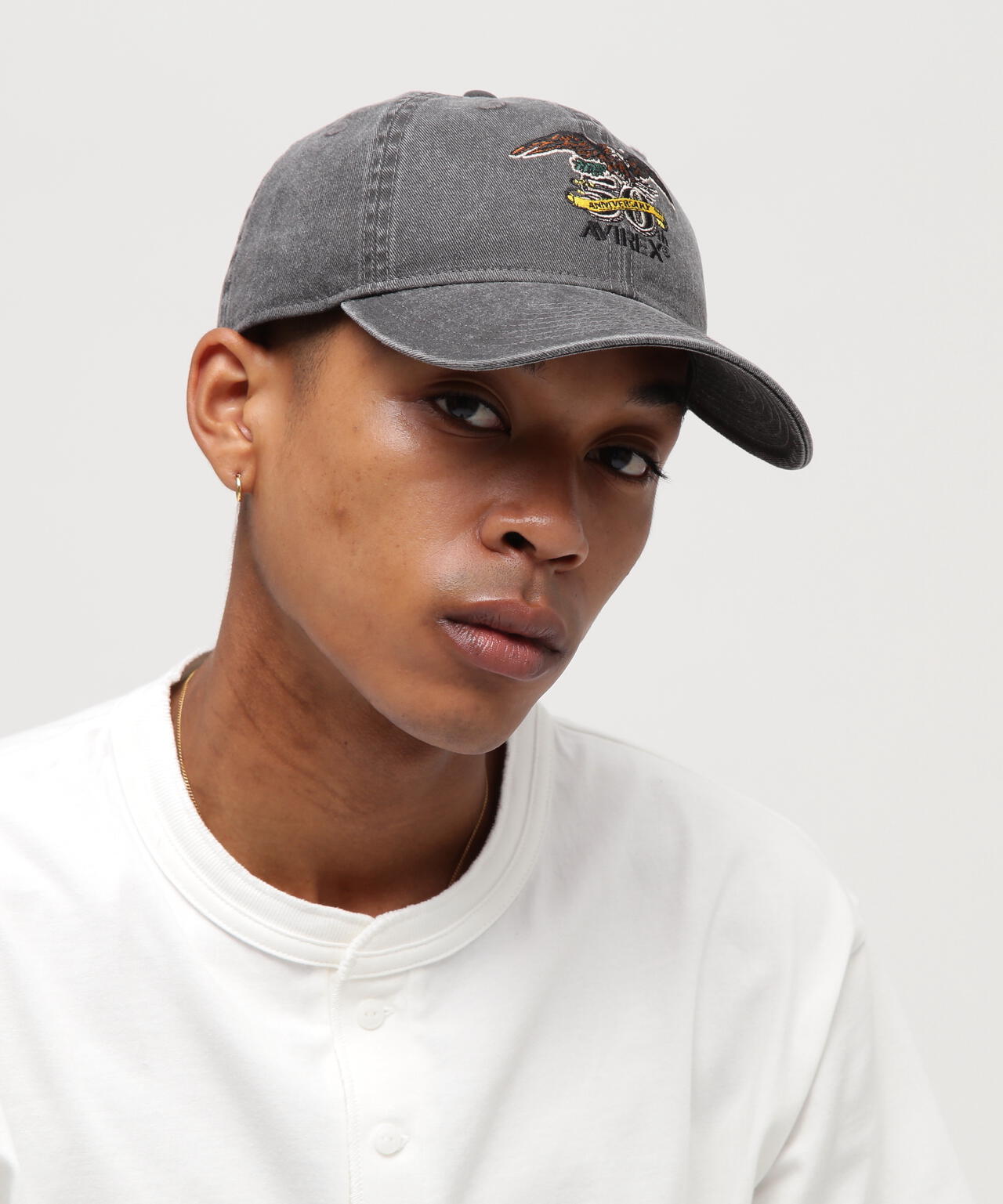 《AVIREX × NEWERA》 50th EAGLE CAP 9TWENTY