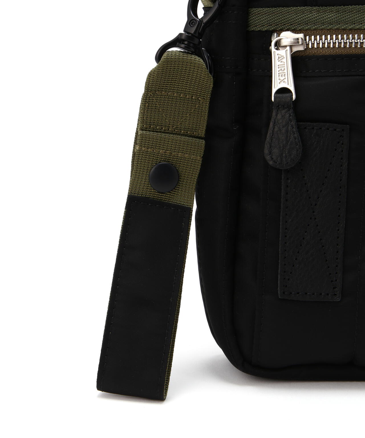 FLIGHT NYLON ”VERTICAL SHOULDER BAG”