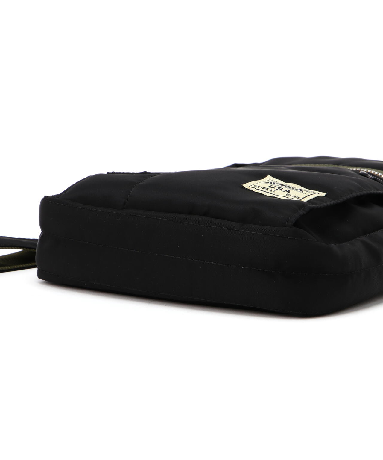 FLIGHT NYLON ”VERTICAL SHOULDER BAG”