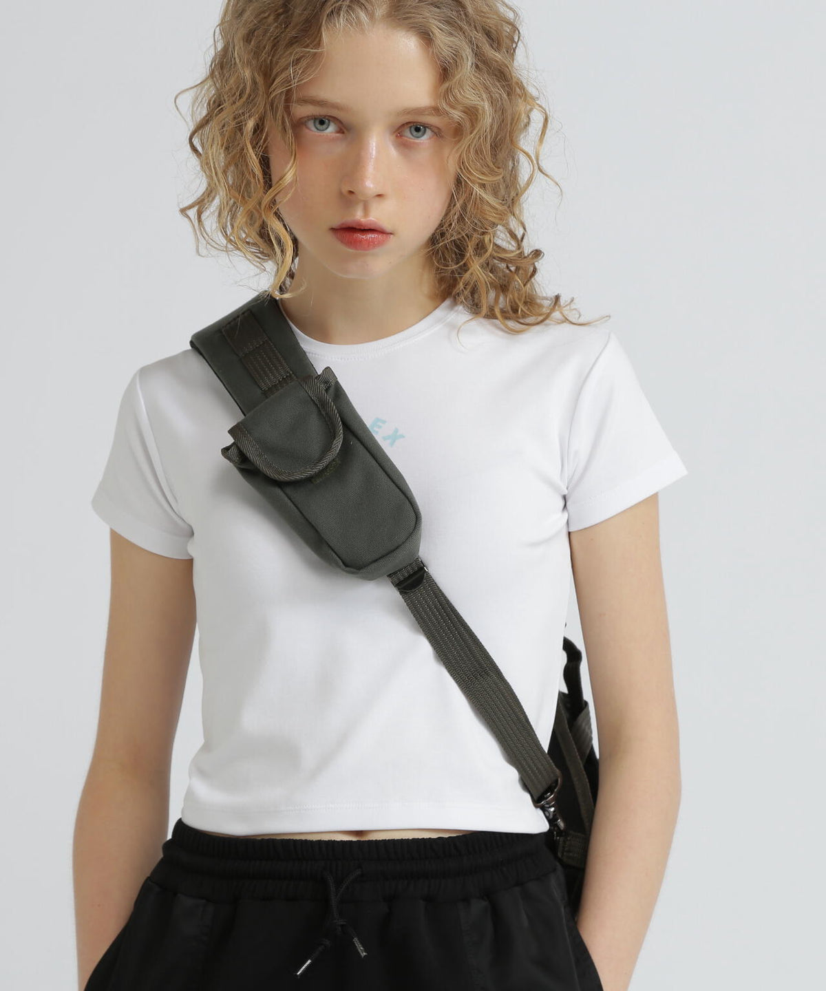 EAGLE ONE SHOULDER BAG / AVX305