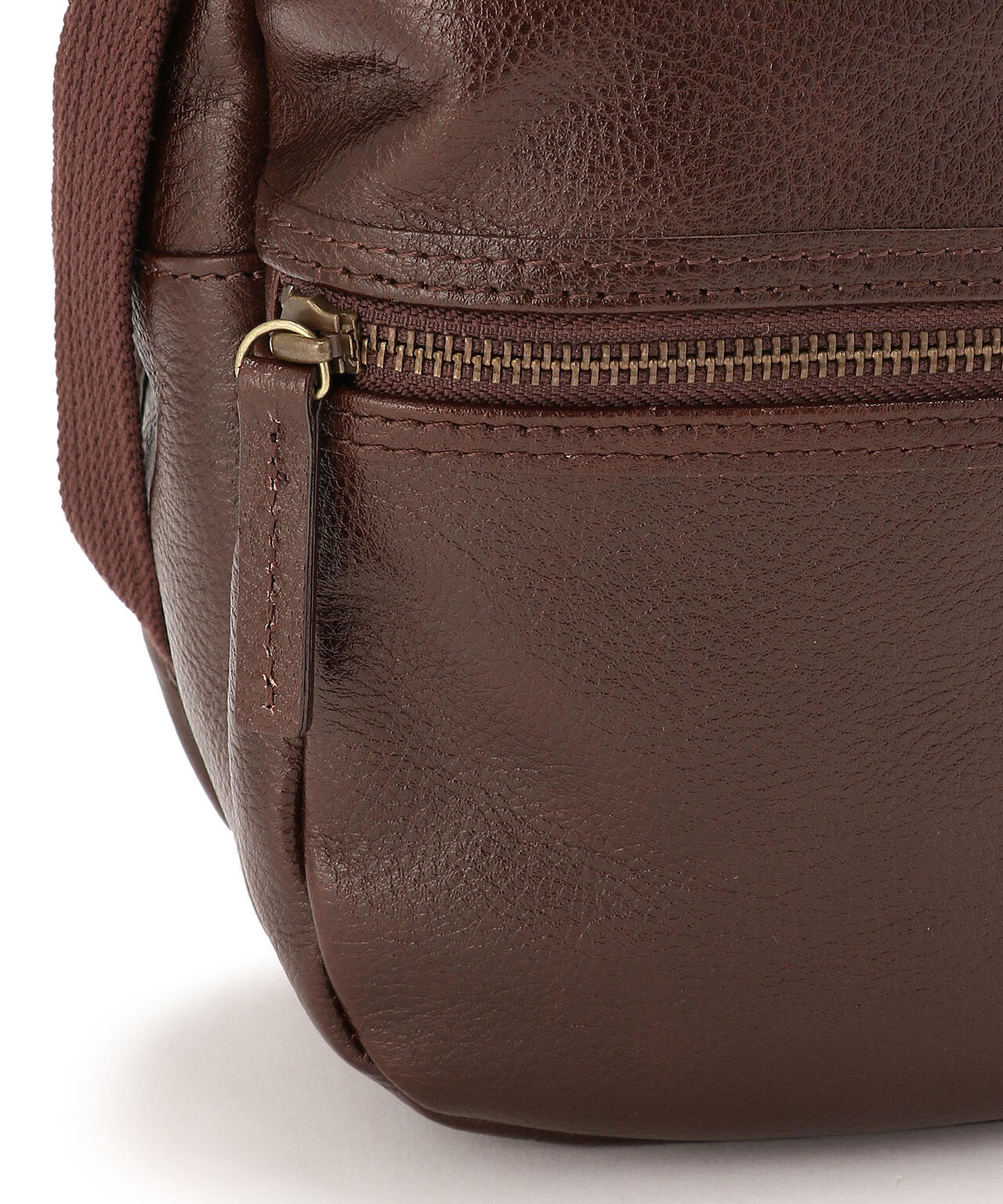 BULTO ONE SHOULDER / AVX5611