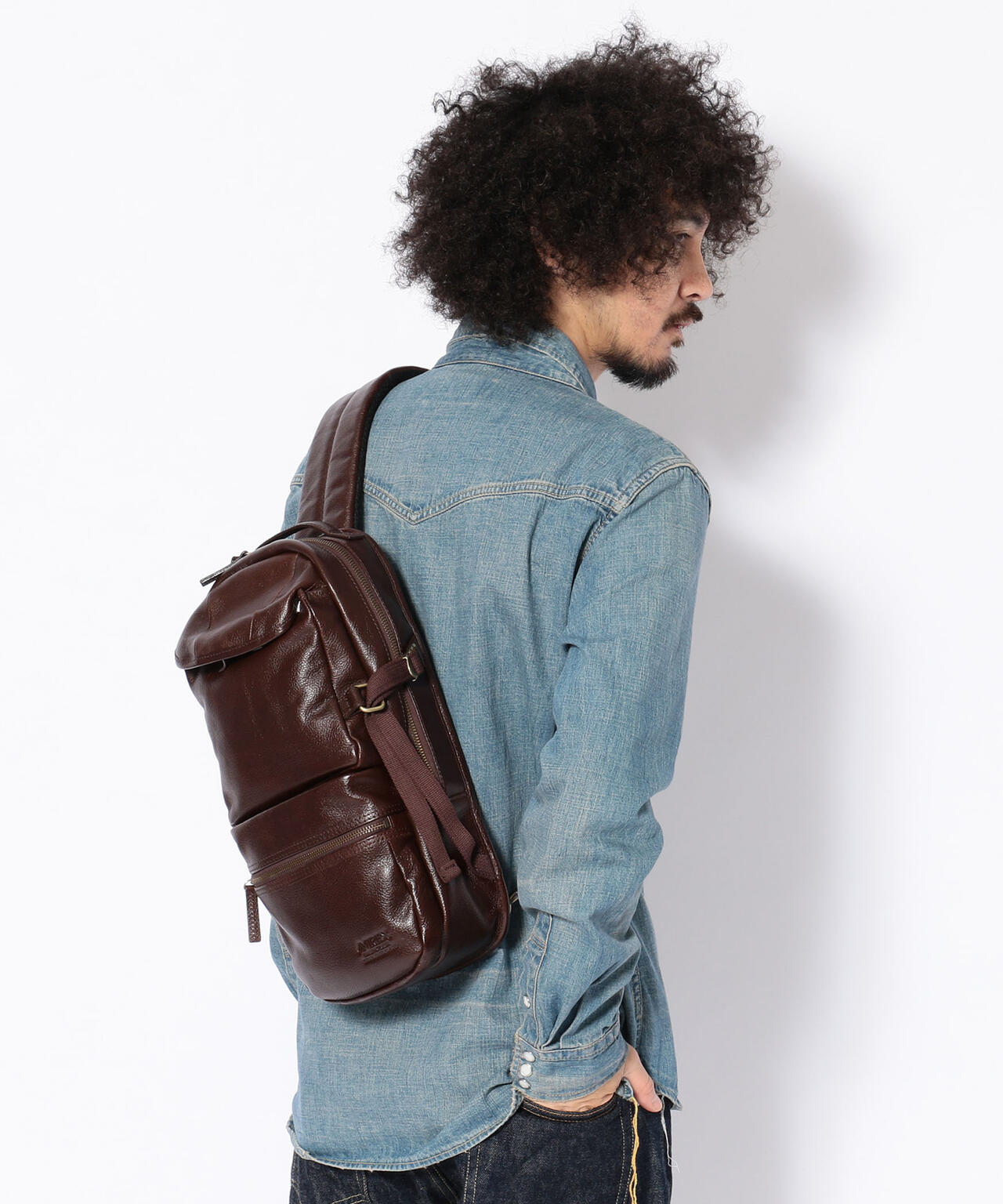 BULTO ONE SHOULDER / AVX5611