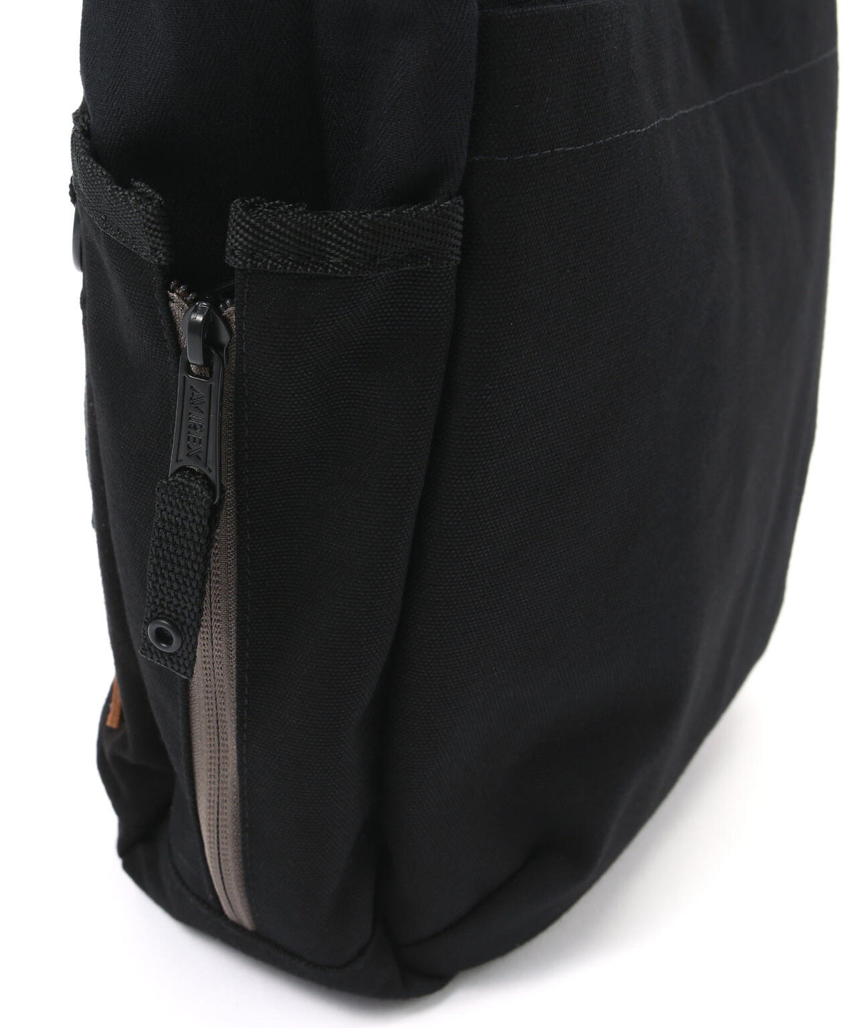 TOP GUN 3 SHOULDER BAG