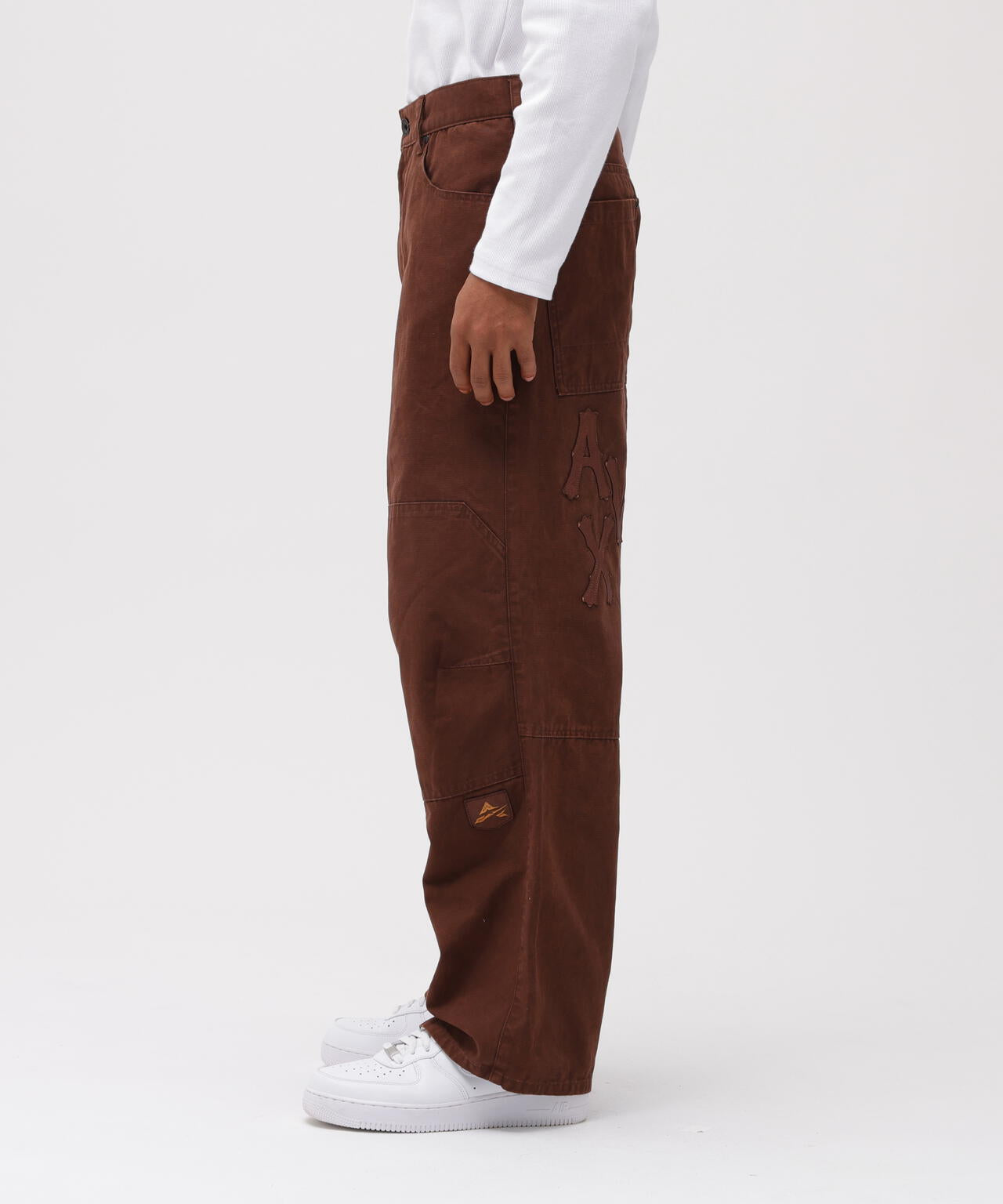 LEATHER PATCH DUCK DOUBLE KNEE PANTS