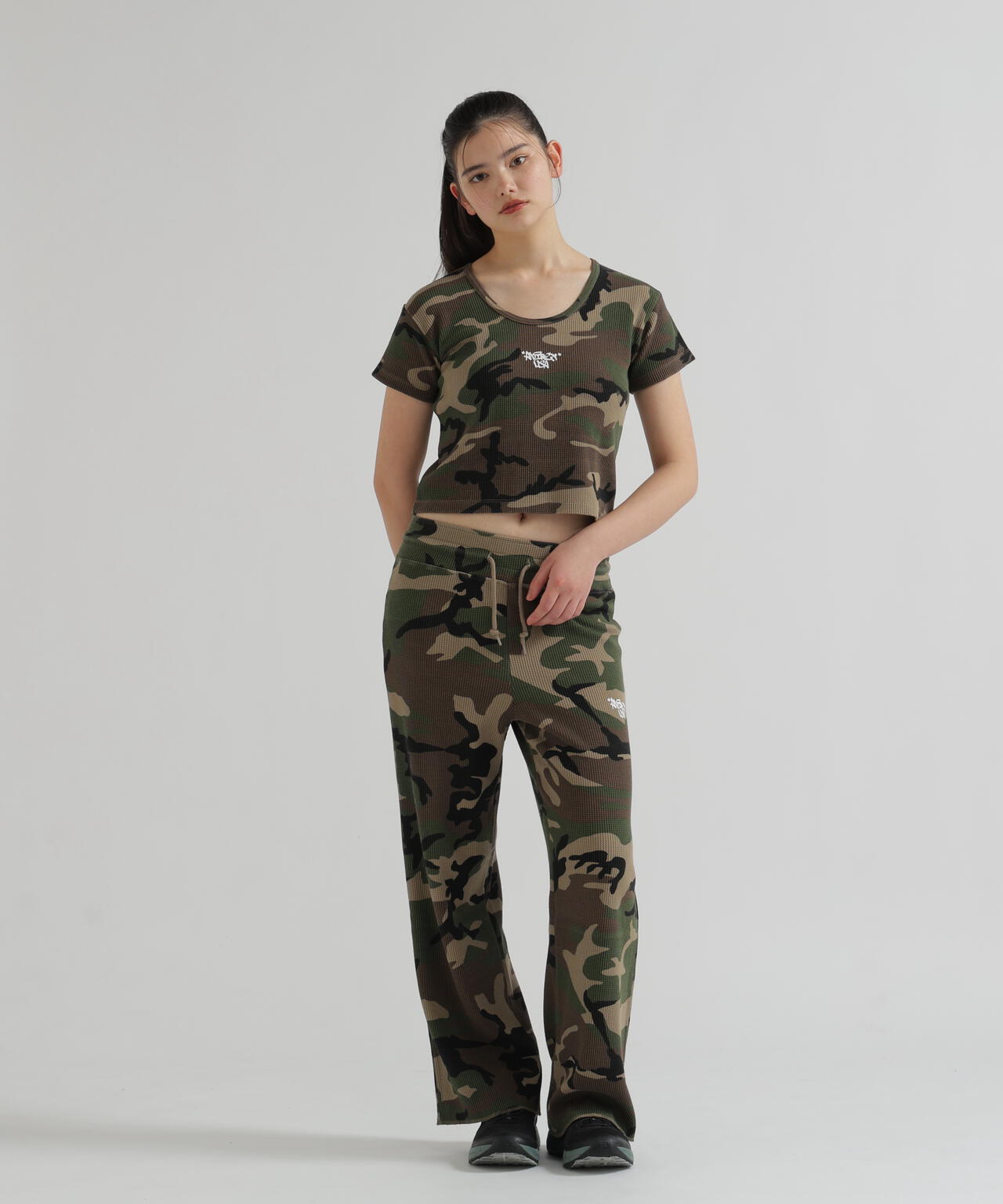 《直営店限定》CAMO WAFFLE PANTS