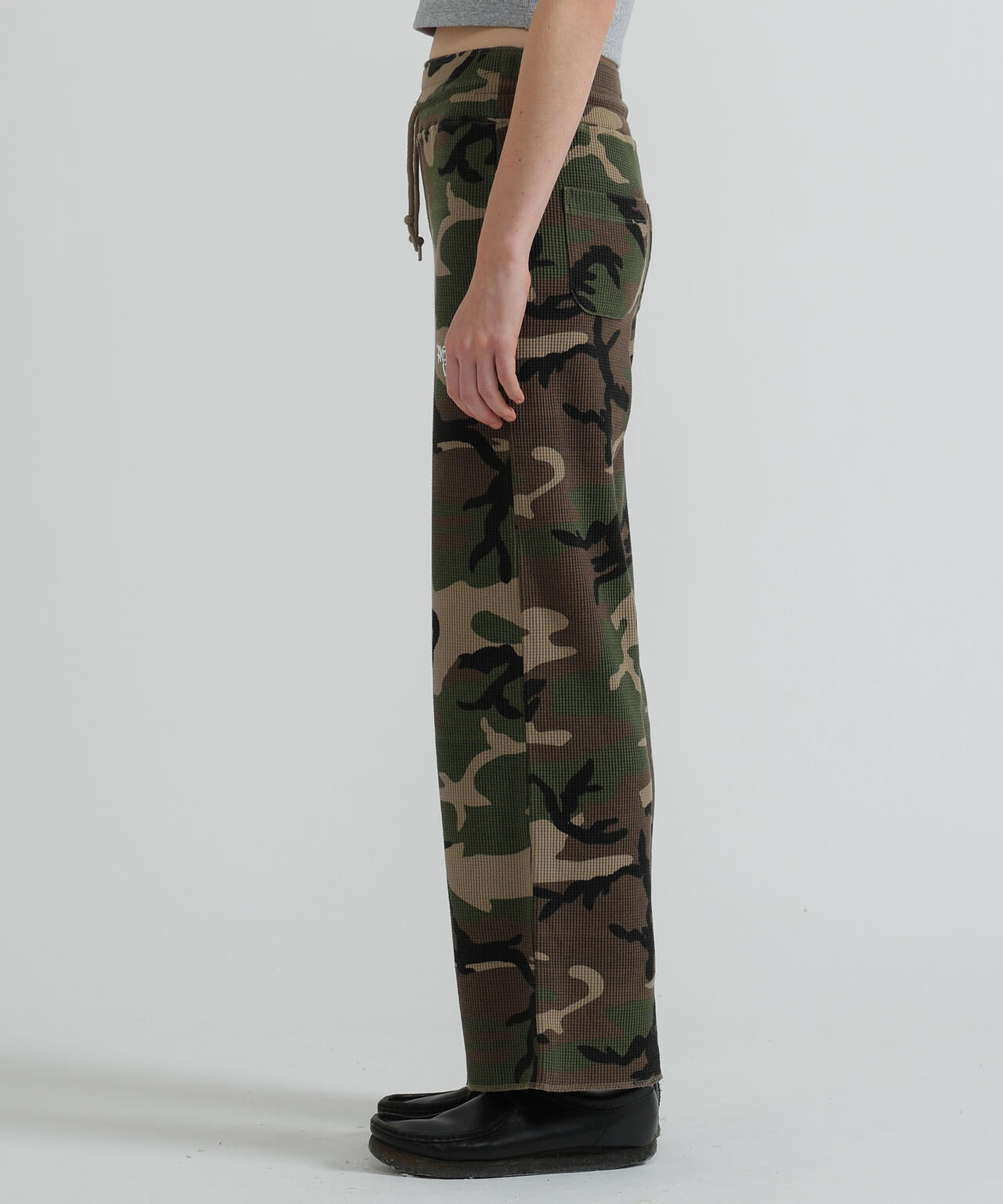 《直営店限定》CAMO WAFFLE PANTS
