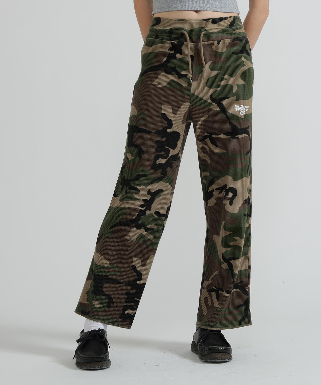 《直営店限定》CAMO WAFFLE PANTS