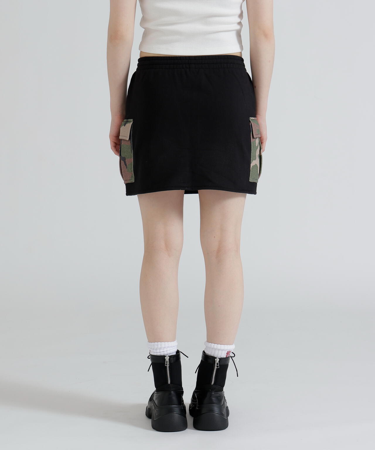 《直営店限定》CAMO SWEAT MINI SKIRT