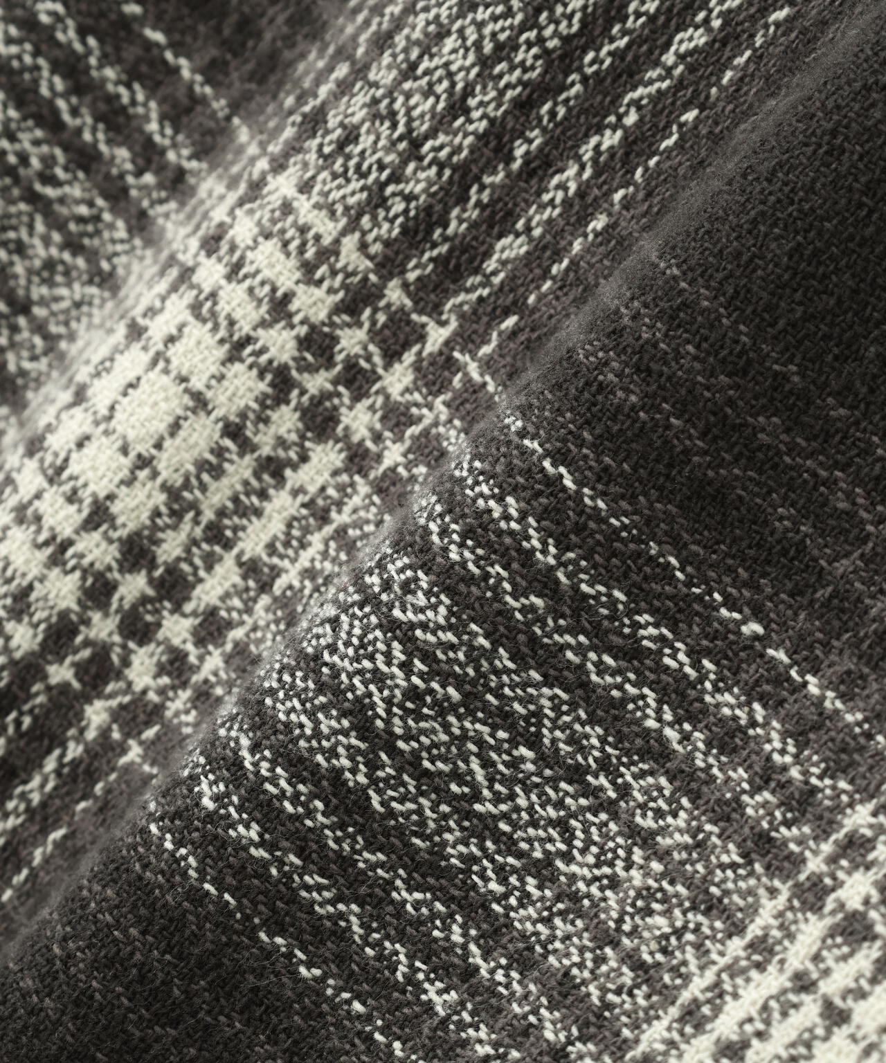 《A.A.R.C》OMBRE CHECK EMB SHIRT