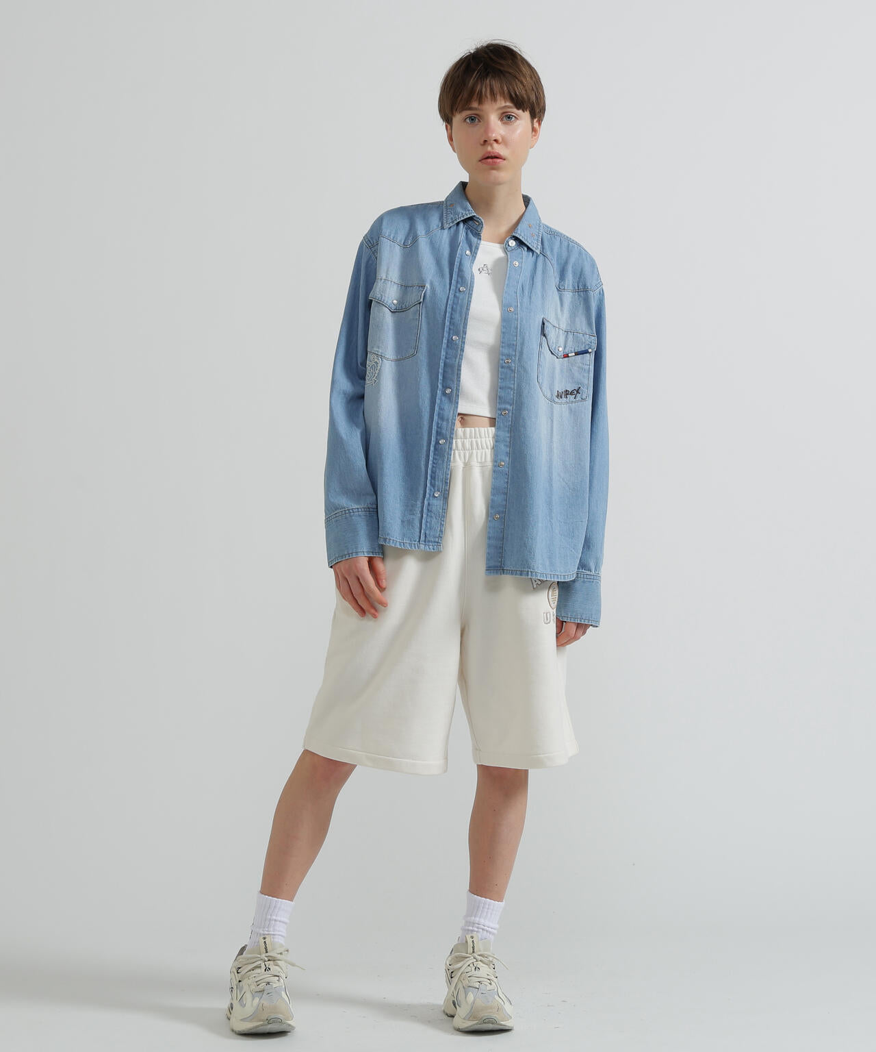 《WOMAN》DENIM SHIRT WITH GRAFFITI PRINT