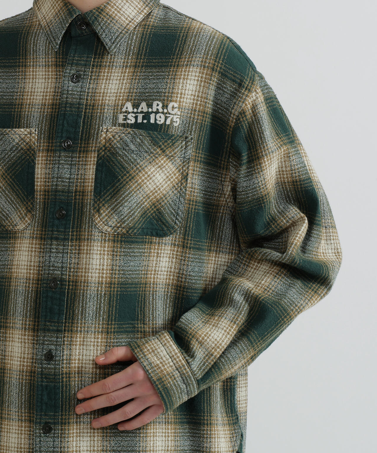 《WOMAN》OMBRE CHECK SHIRT