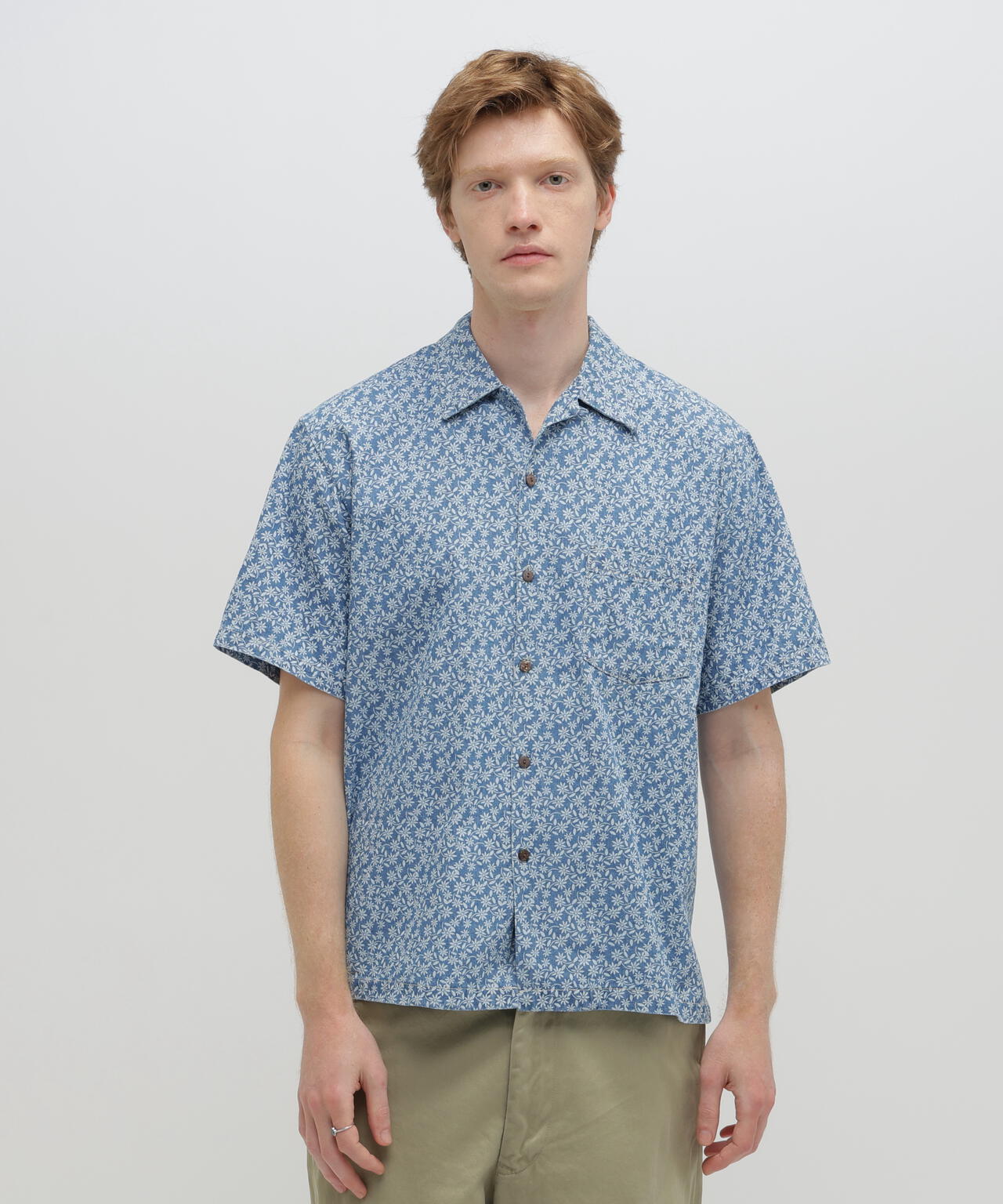 《直営店限定》FLORAL PATTERN S/S SHIRT