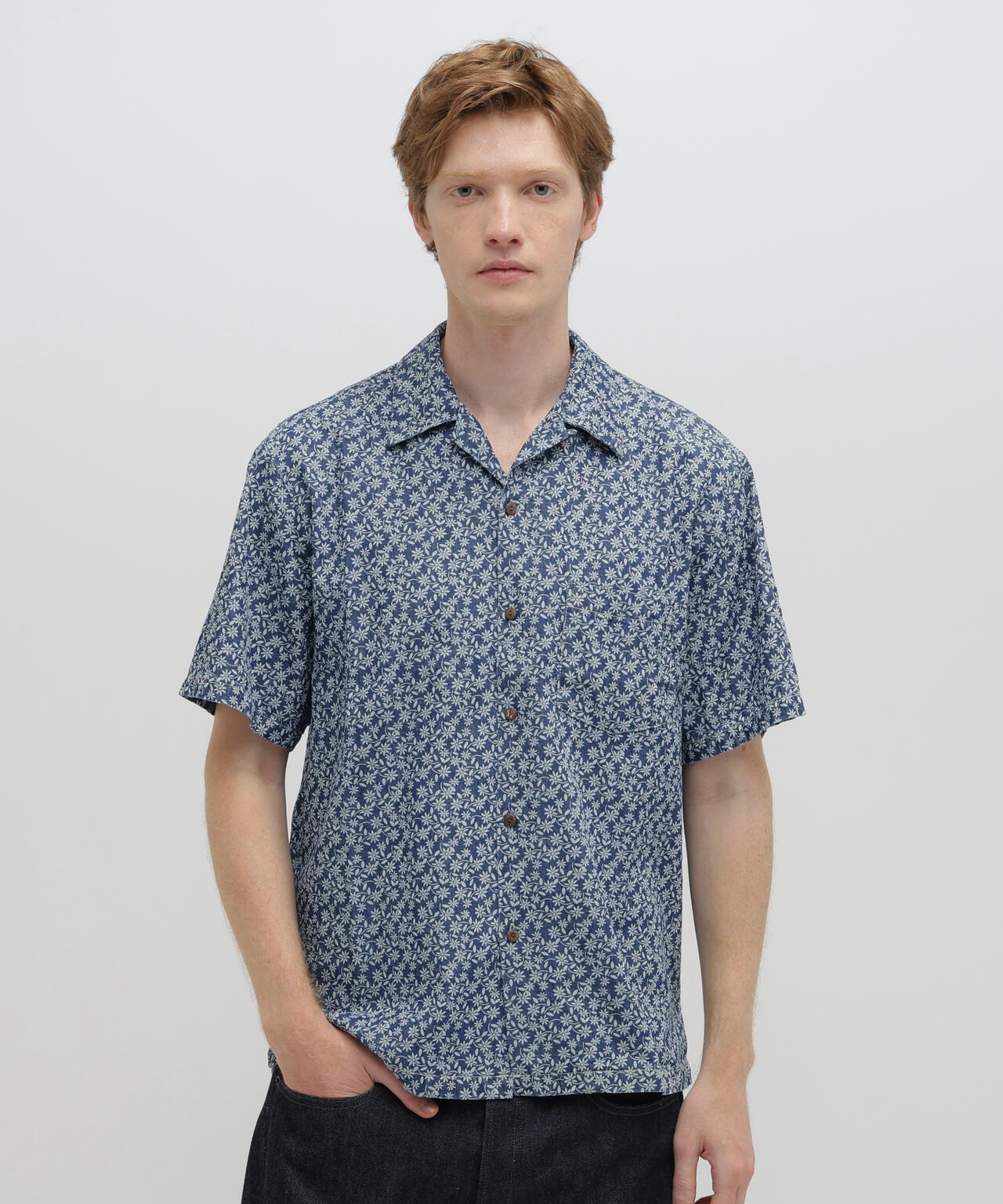 《直営店限定》FLORAL PATTERN S/S SHIRT