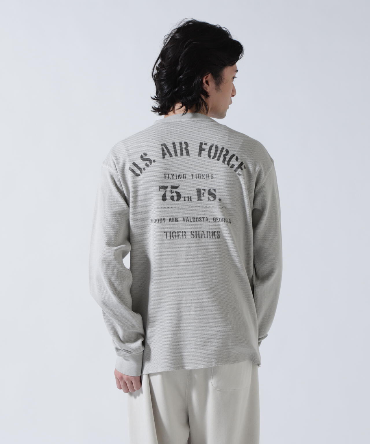 STENCIL HONEYCOMB WAFFLE L/S T-SHIRT