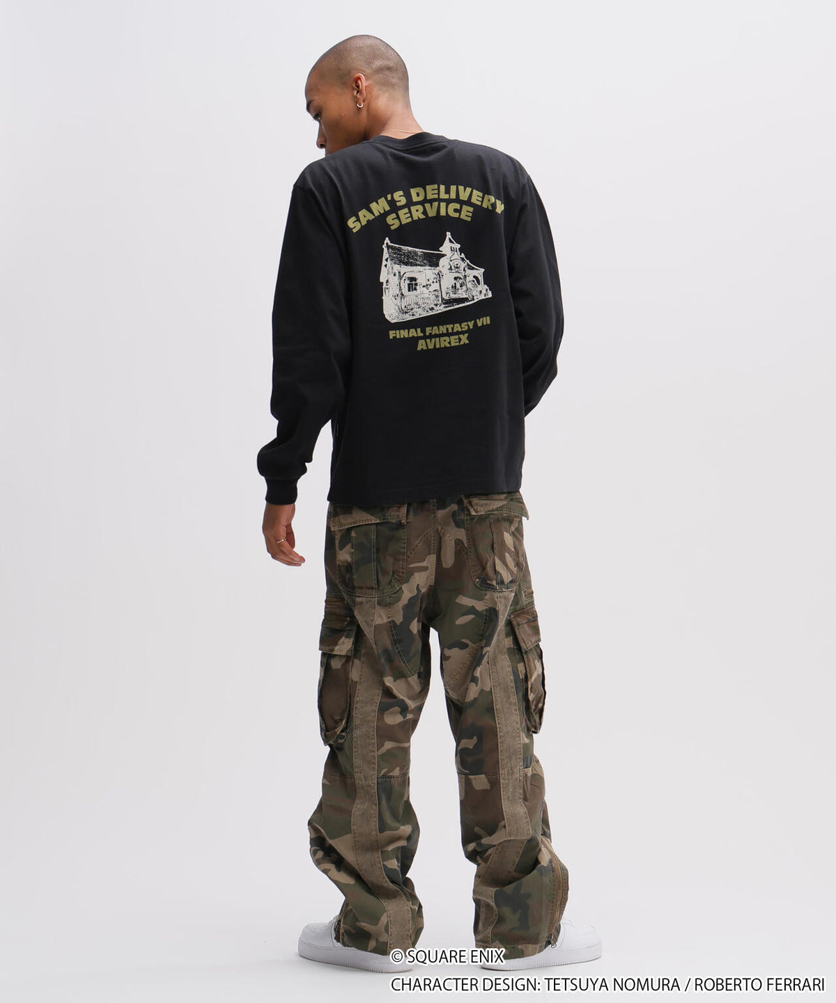 《AVIREX × FINAL FANTASY VII REMAKE》L/S T-SHIRT ”SAM'S DELIVERYSERVICE”