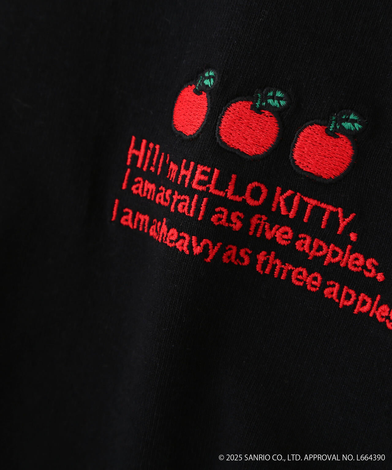 《AVIREX×HELLO KITTY》LONG SLEEVE T-SHIRT