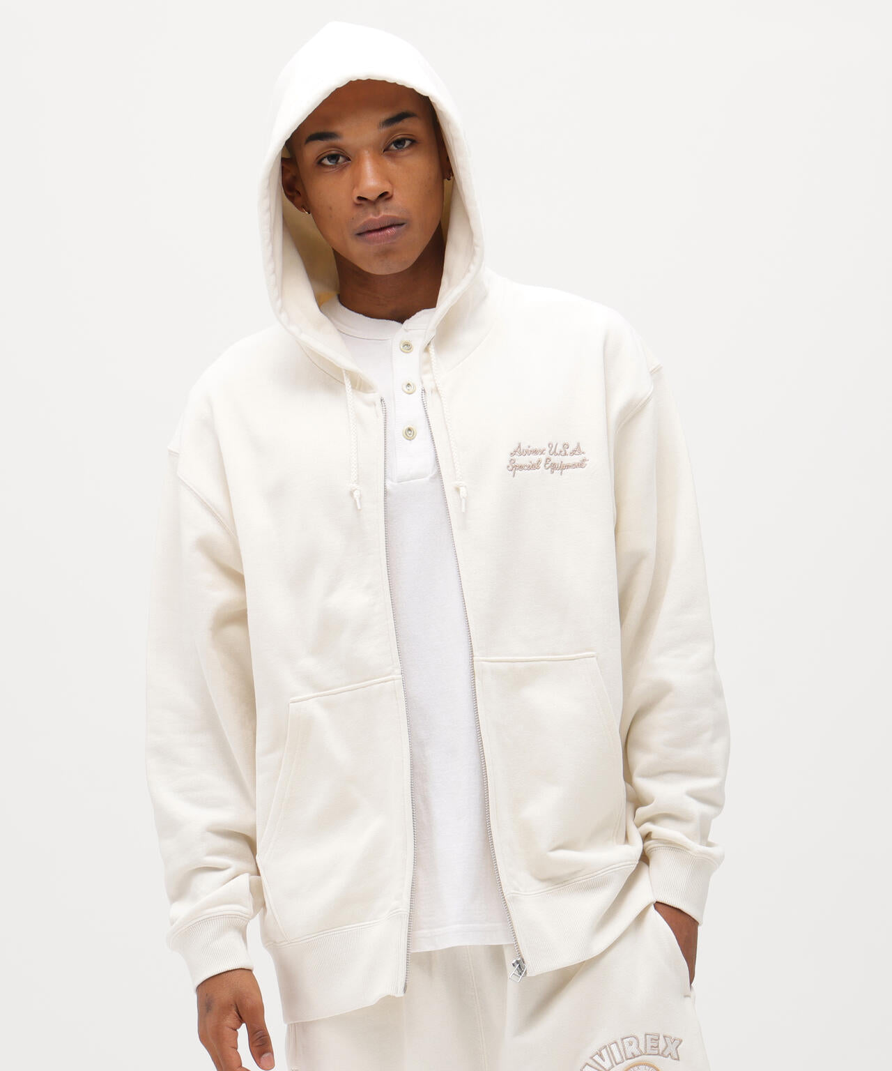 《直営店限定》VARSITY FLAG ZIP PARKA